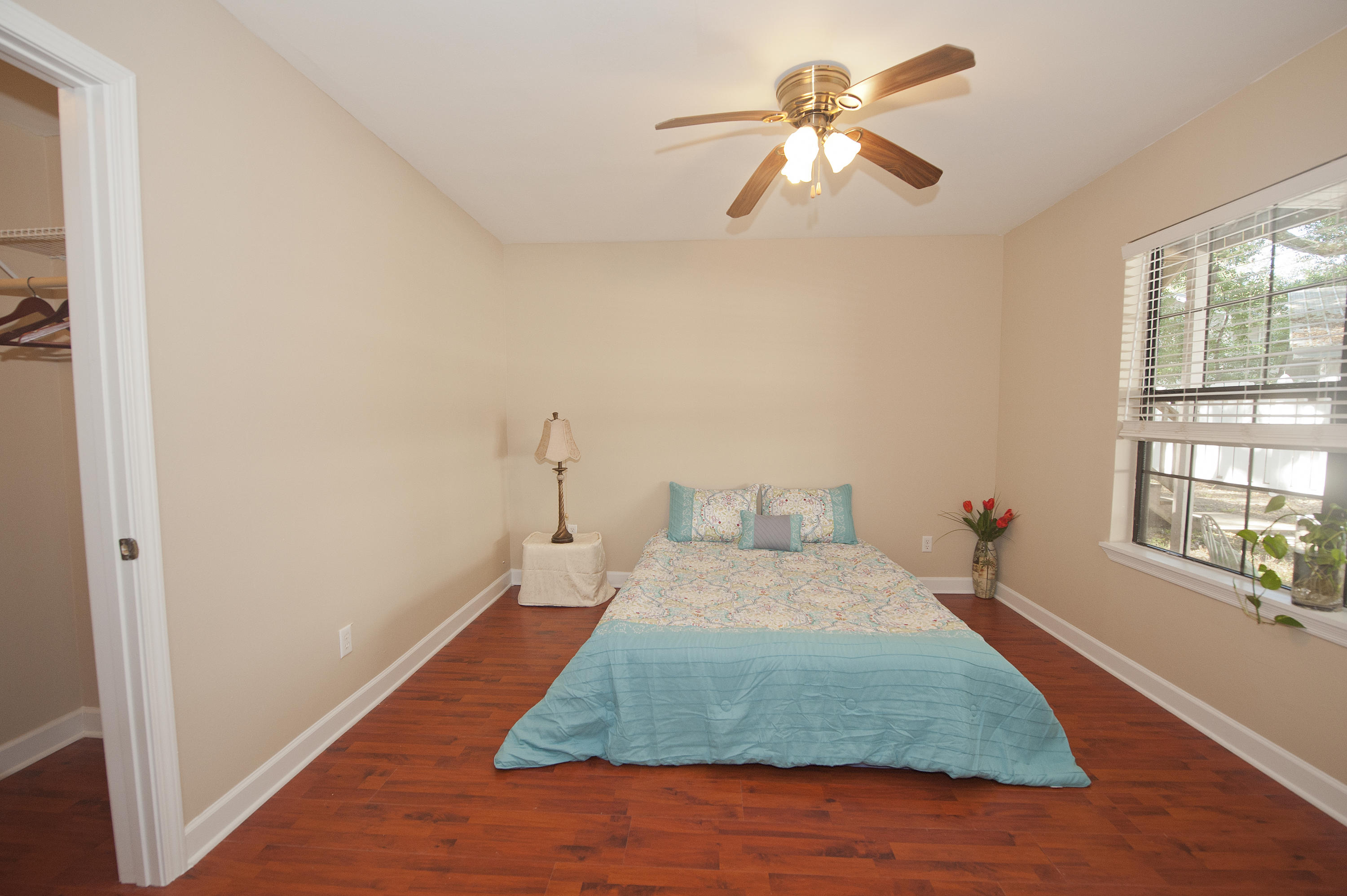 GREY MOSS POINT - Residential