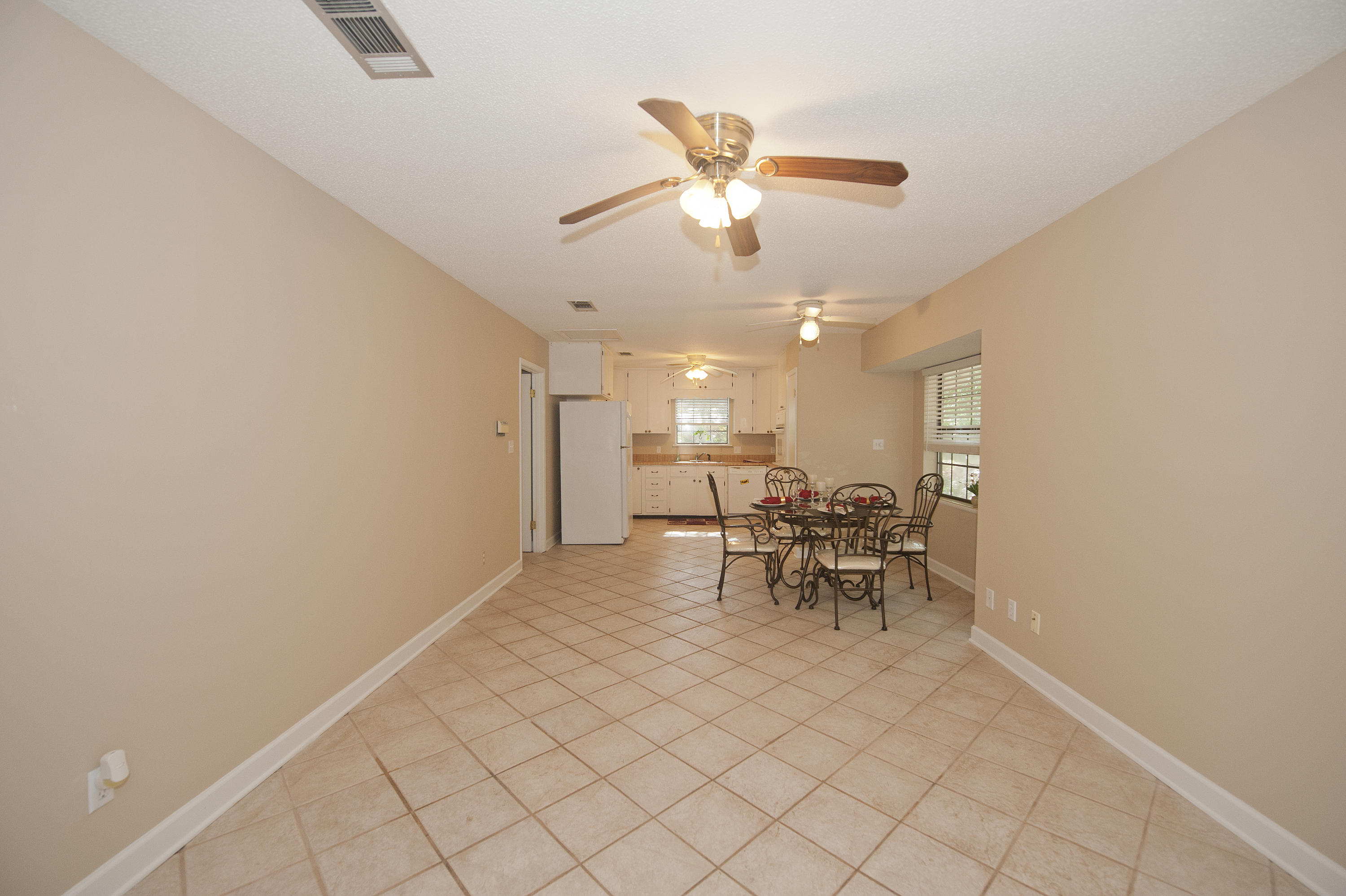 GREY MOSS POINT - Residential