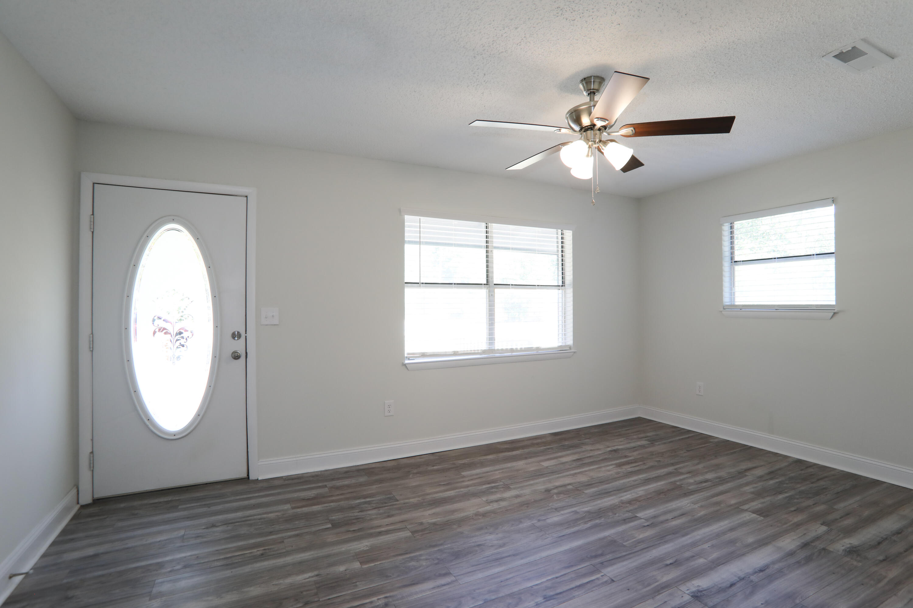 TOWN OF DEFUNIAK SPRINGS - Residential