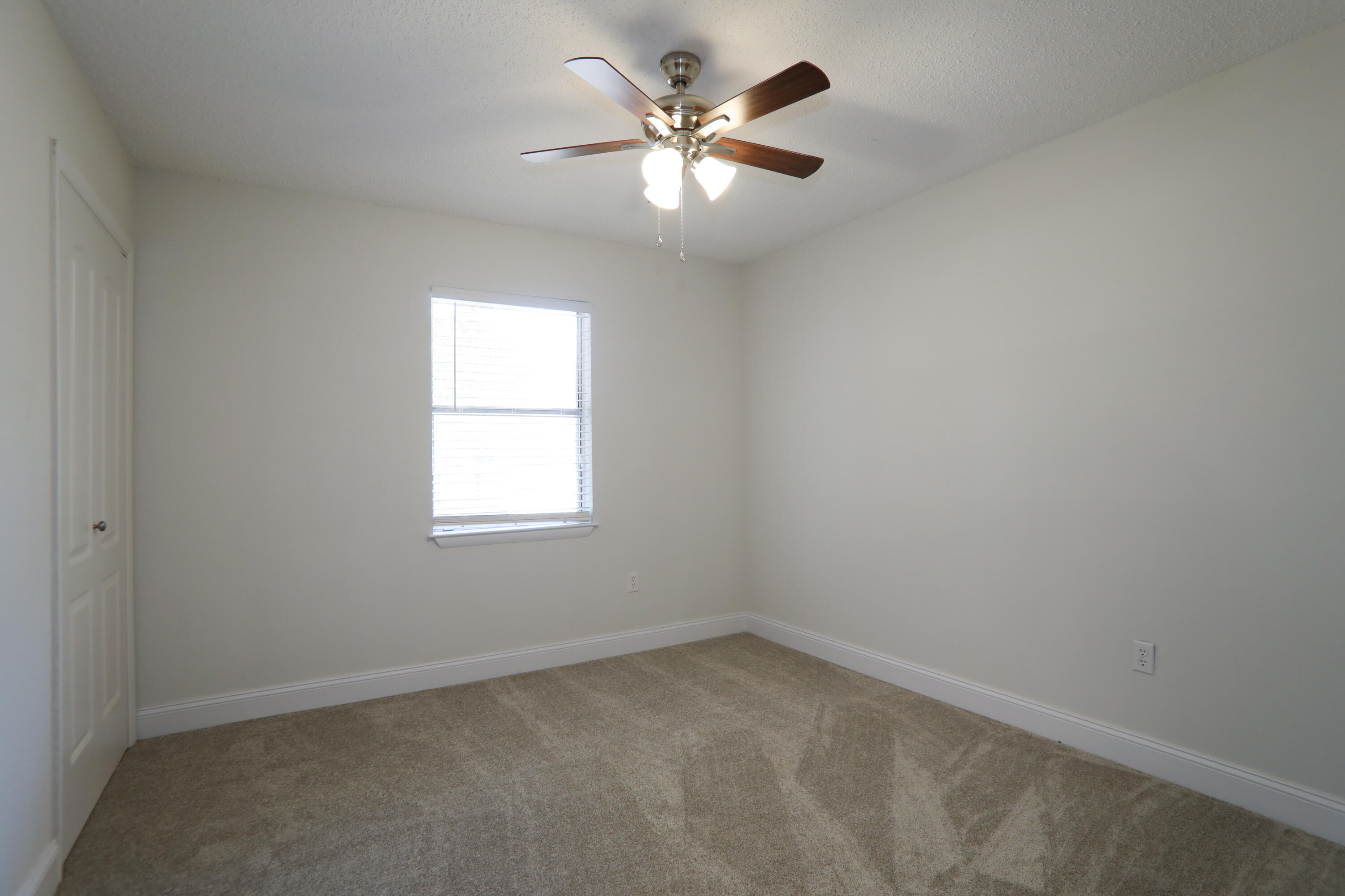 TOWN OF DEFUNIAK SPRINGS - Residential