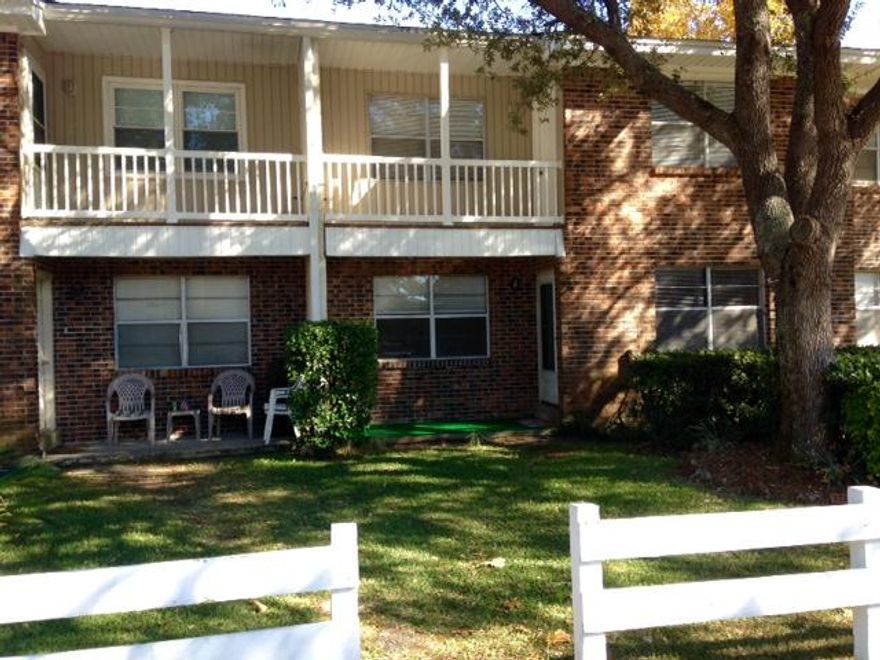 PRICED TO SELL! Great starter home or investment opportunity with close proximity to Military Bases, restaurants, shopping, schools, and beaches! This 2bd/2ba condo features large bedrooms with huge walk in closets and community pool.