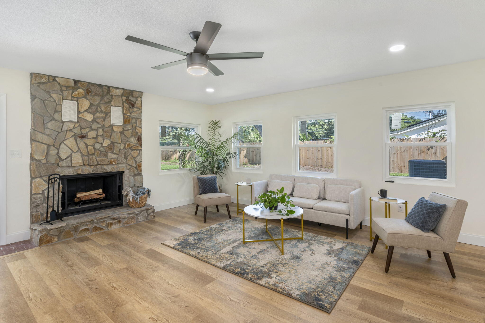 SANTASIA PARK - Residential