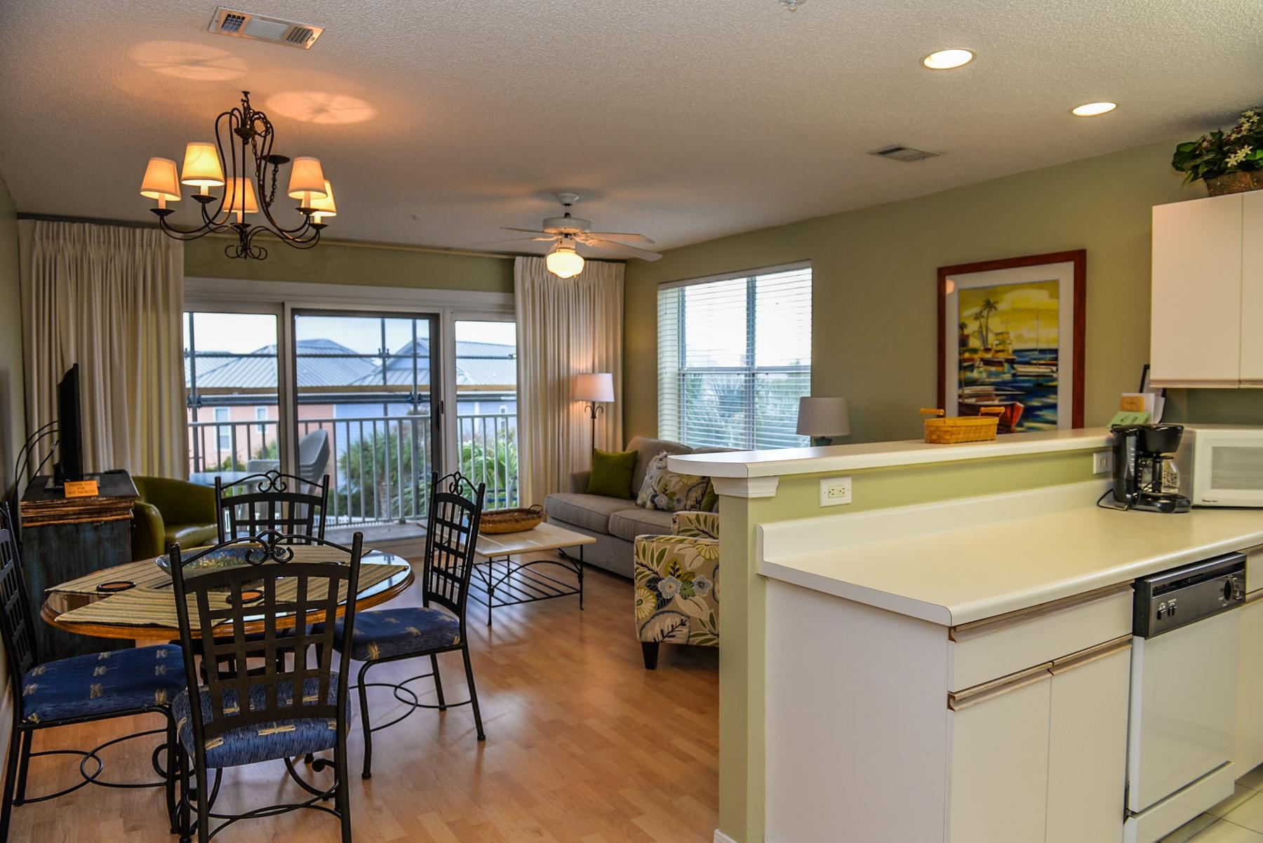 MARAVILLA CONDO 2 - Residential