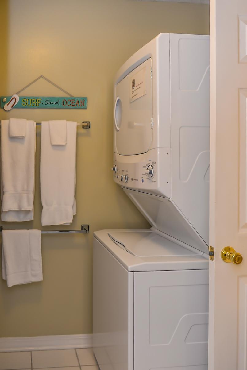 MARAVILLA CONDO 2 - Residential