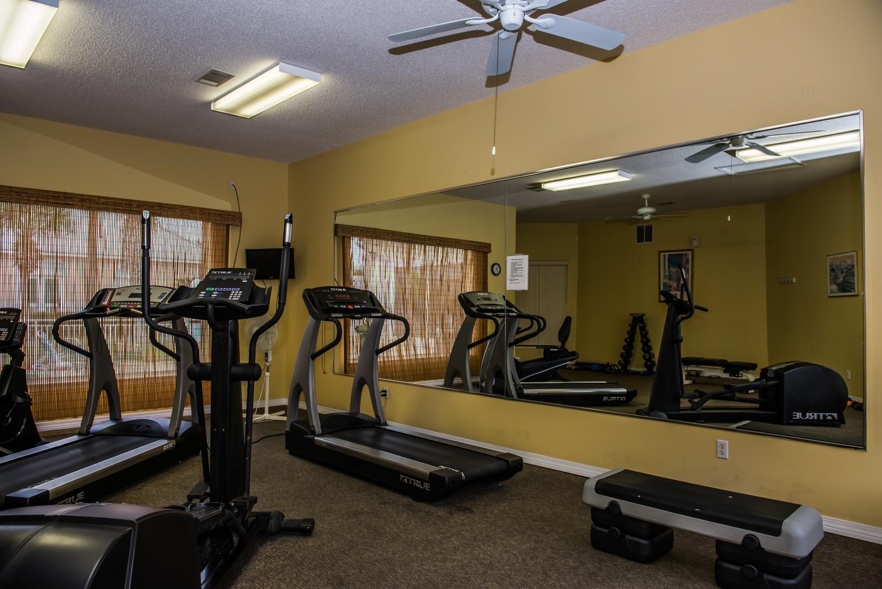 MARAVILLA CONDO 2 - Residential