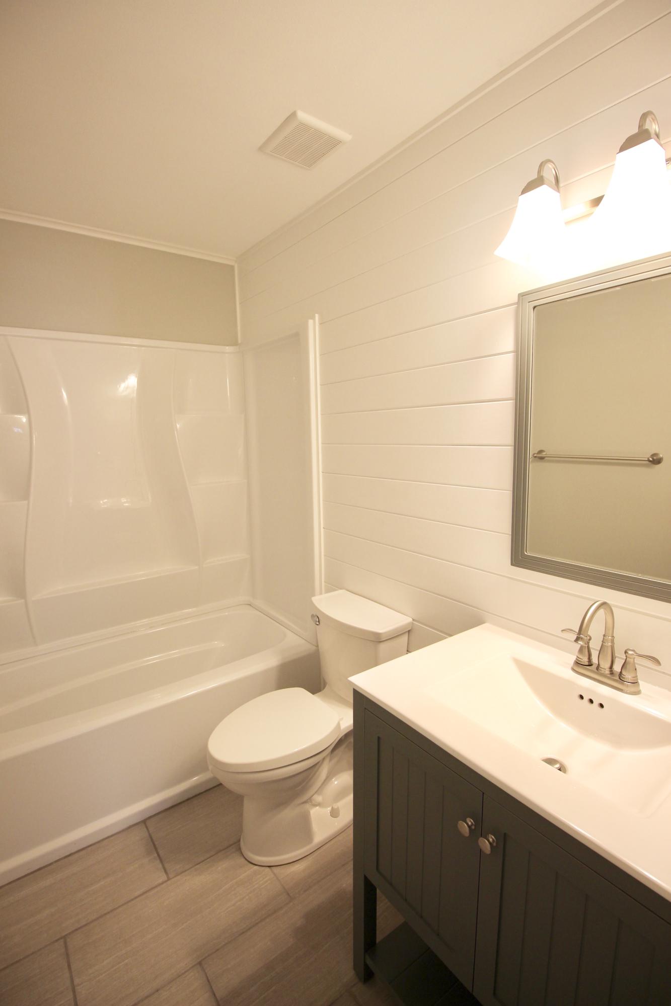 FLORIDA HEIGHTS - Residential