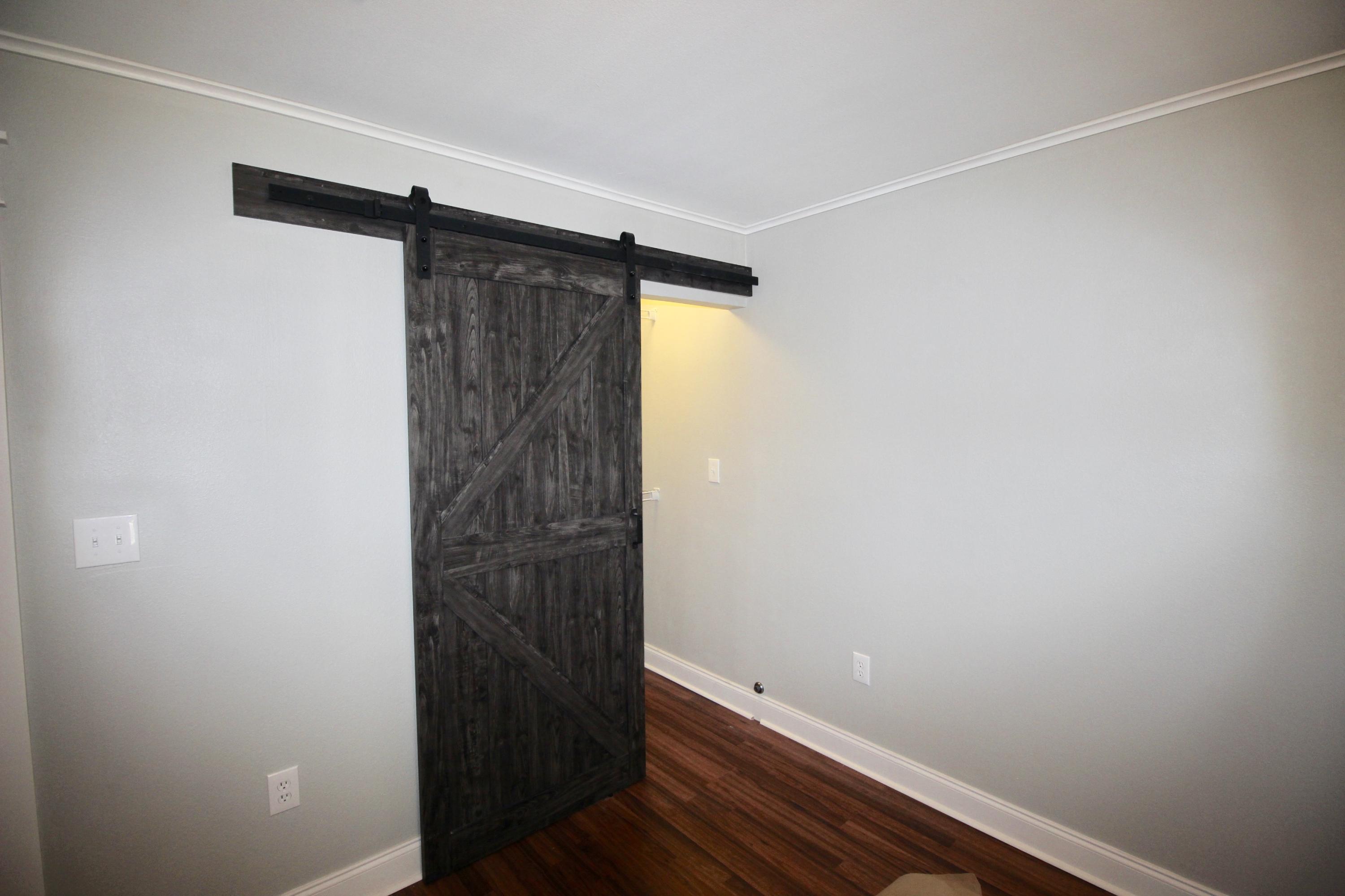 FLORIDA HEIGHTS - Residential