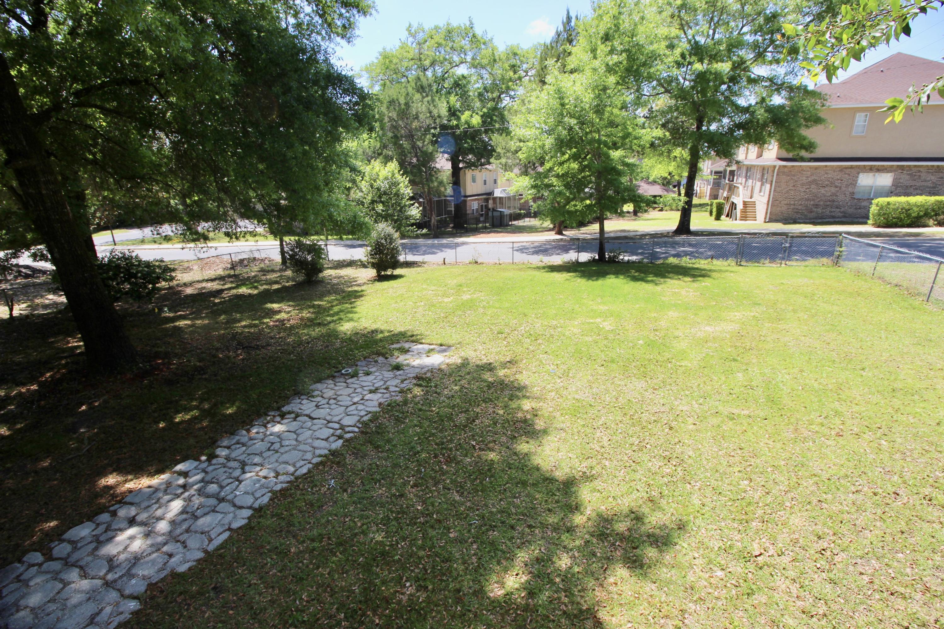 FLORIDA HEIGHTS - Residential