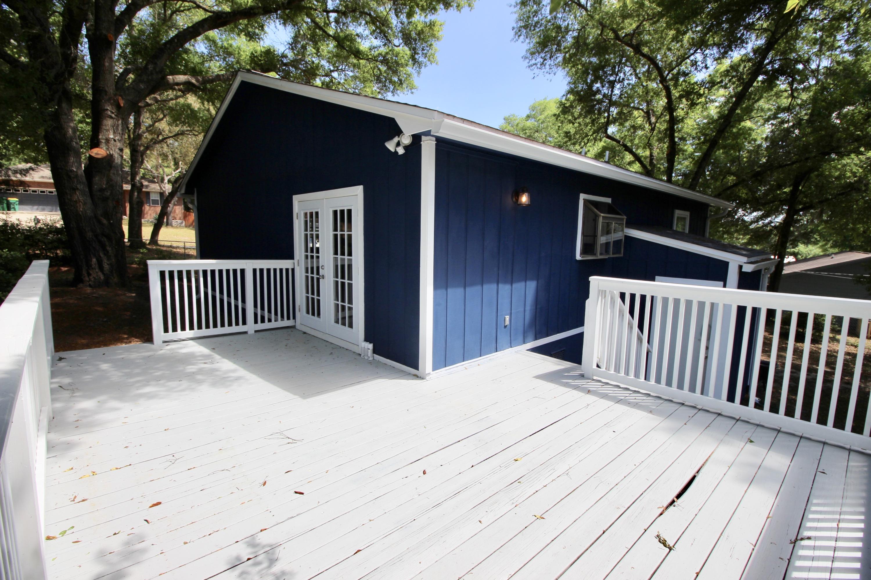 FLORIDA HEIGHTS - Residential