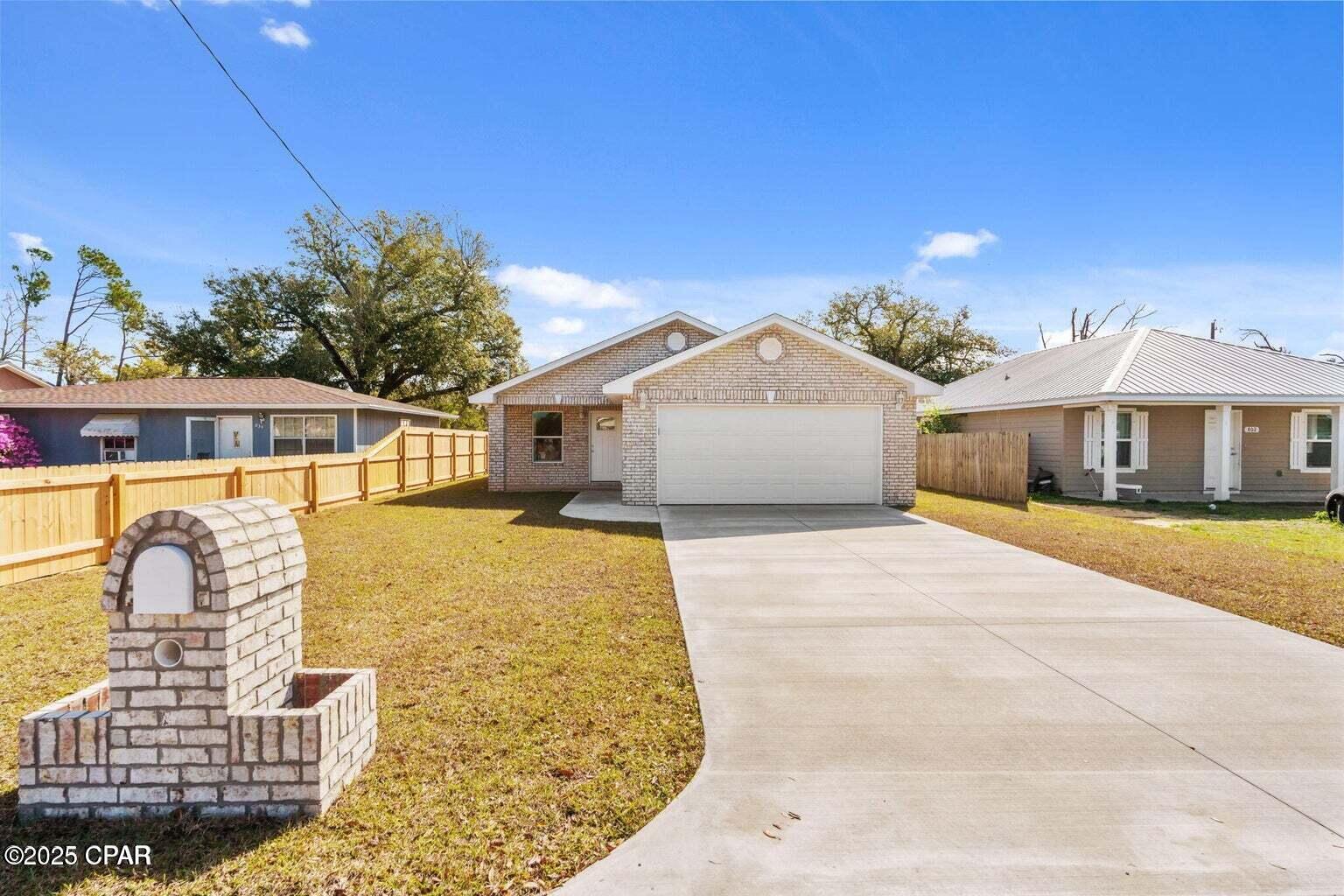 NO RECORDED SUBDIVISION - Residential Lease
