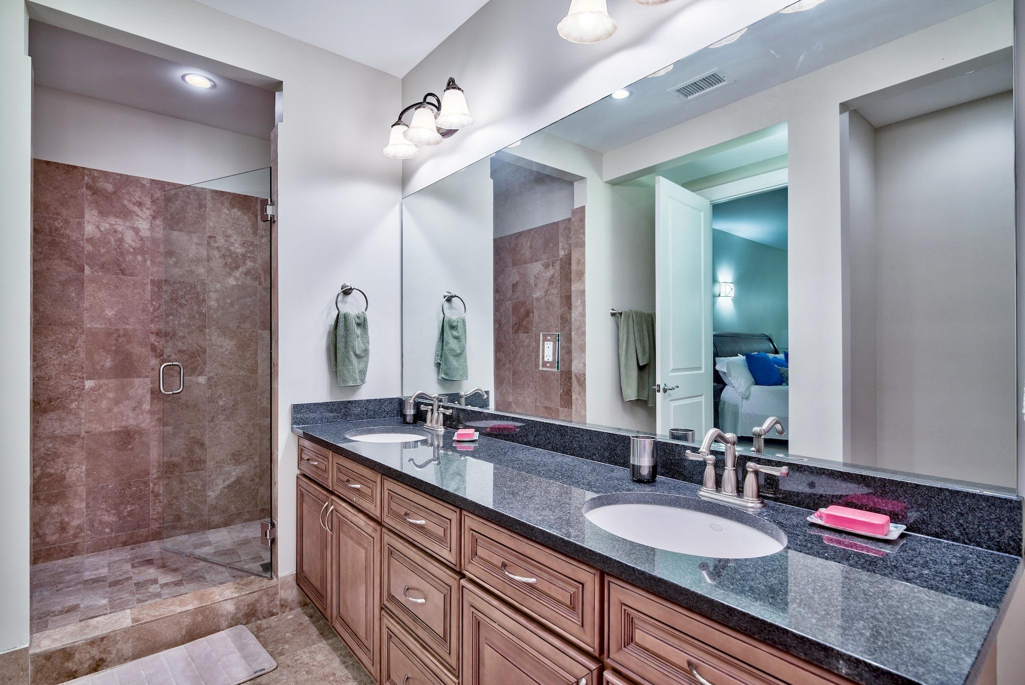 SANCTUARY BY THE SEA - Residential