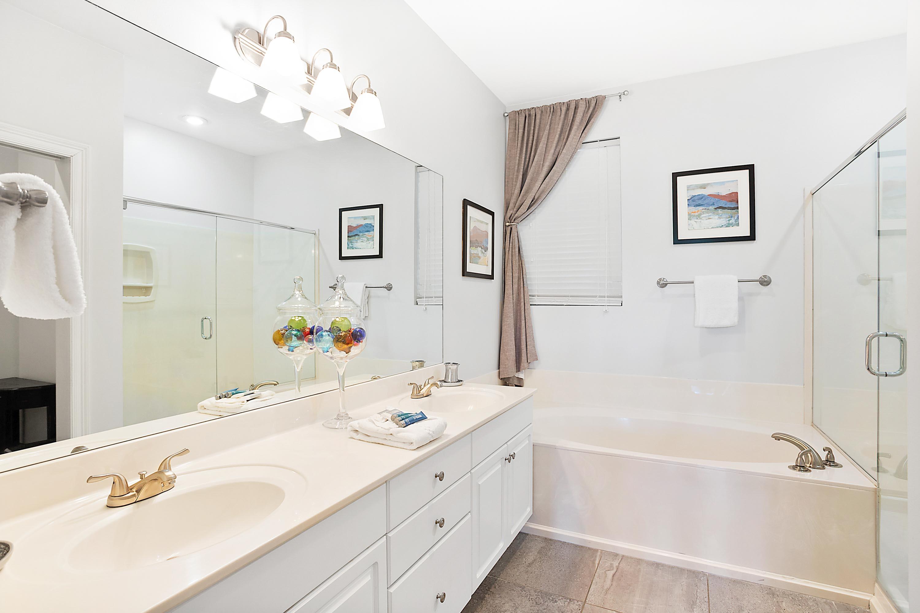 TURNBERRY VILLAS CONDO - Residential