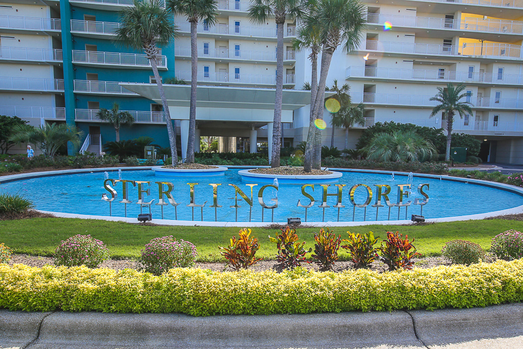 STERLING SHORES - Residential