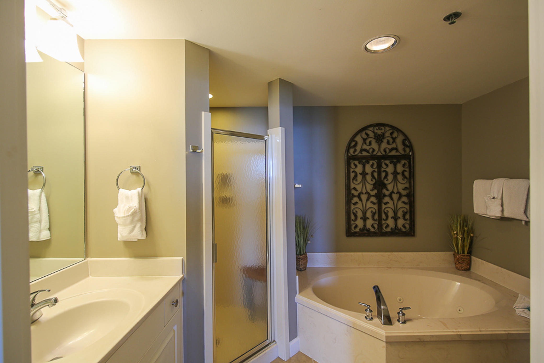 STERLING SHORES - Residential