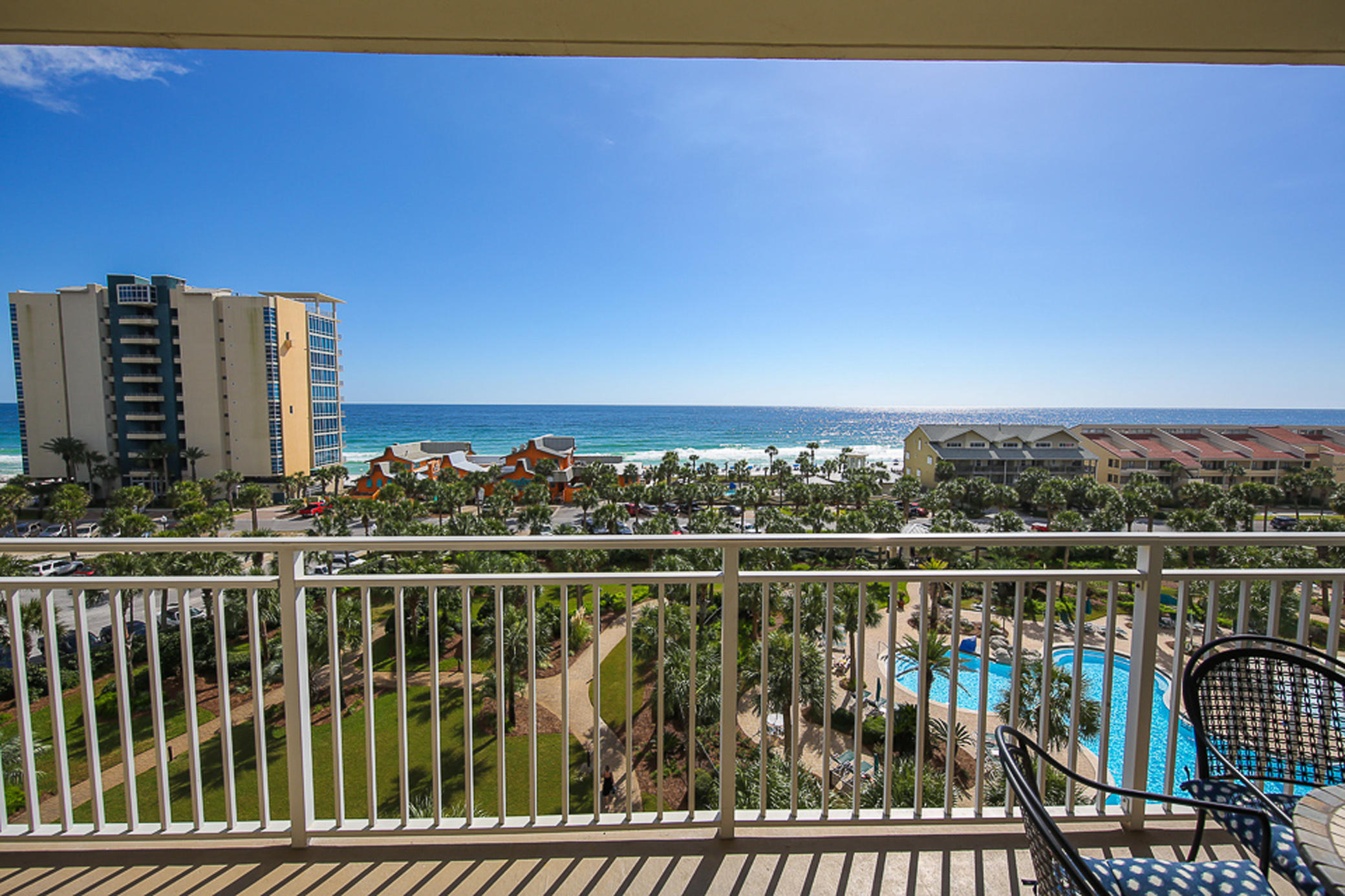 STERLING SHORES - Residential