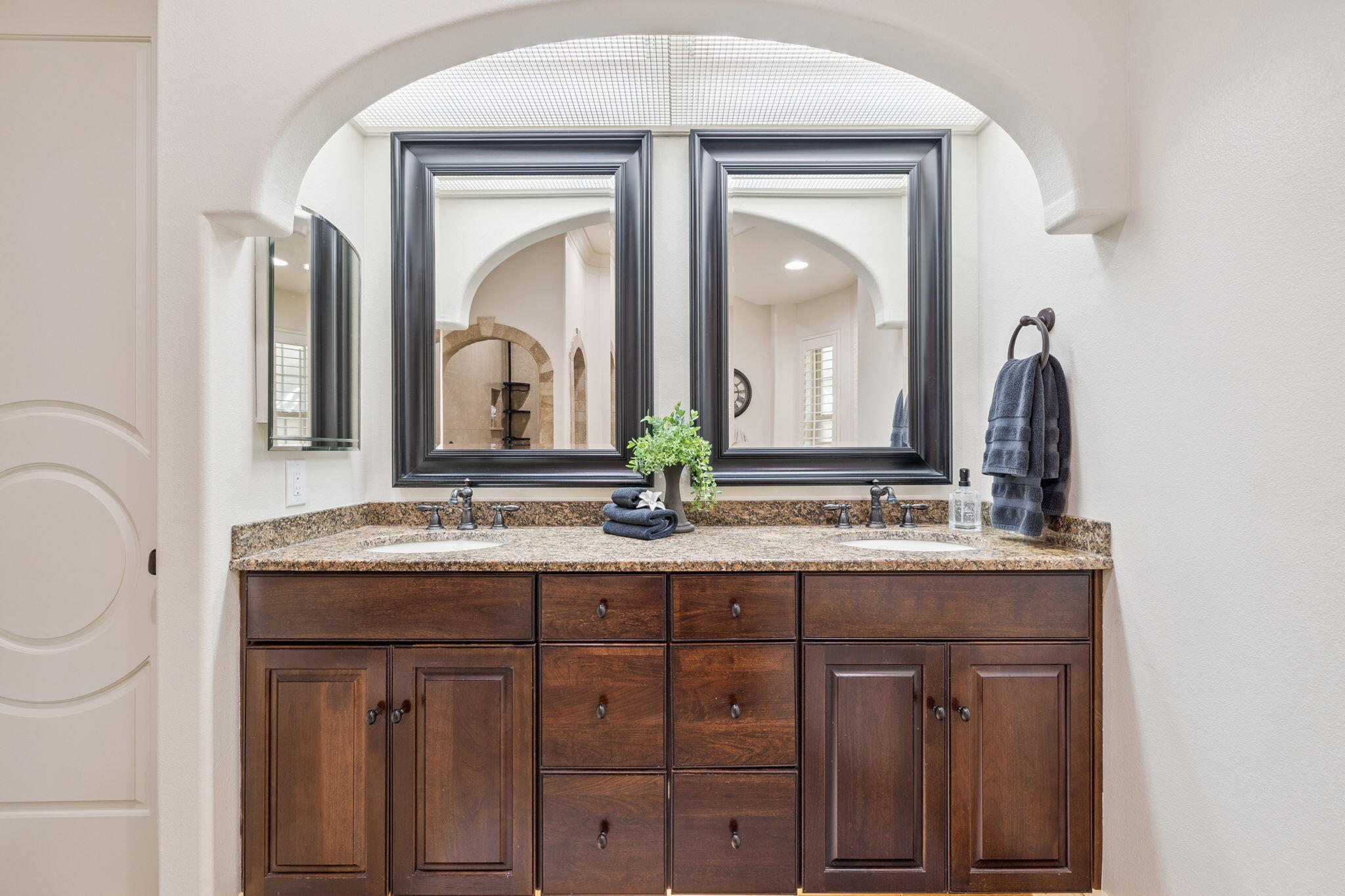 EMERALD BAY PH 1A - Residential