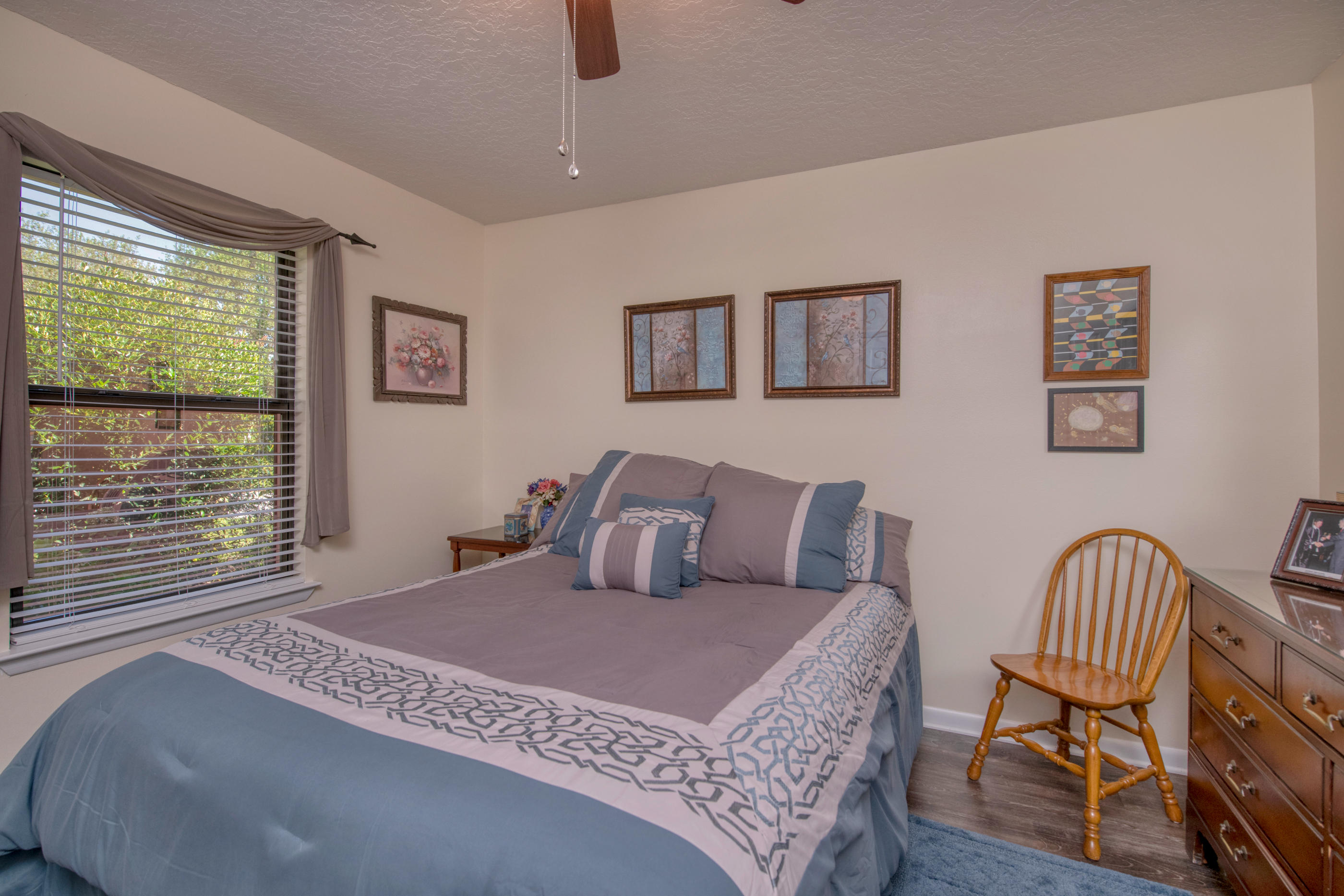 CHATEAU PRES DE LA MER - Residential