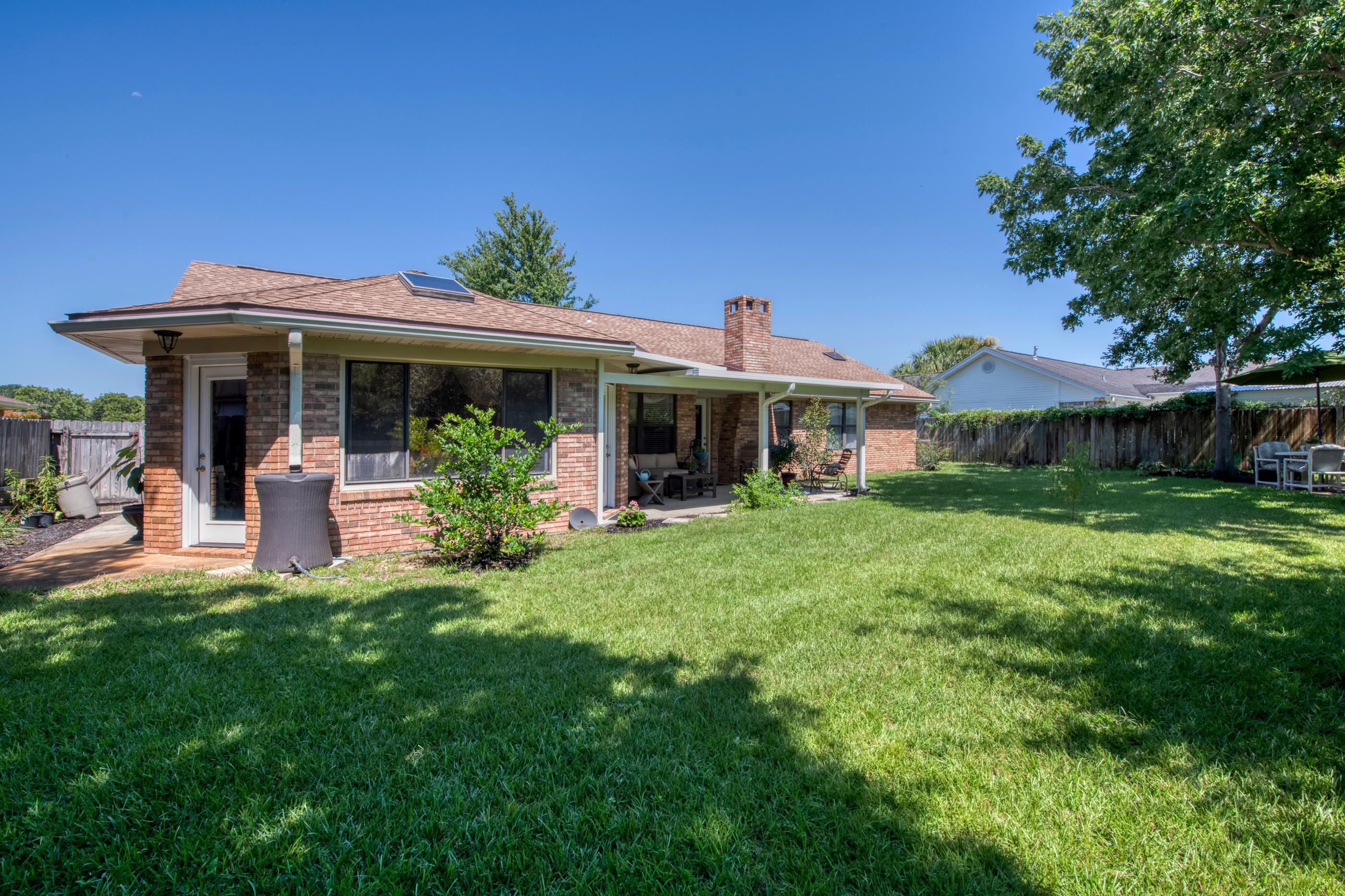 CHATEAU PRES DE LA MER - Residential