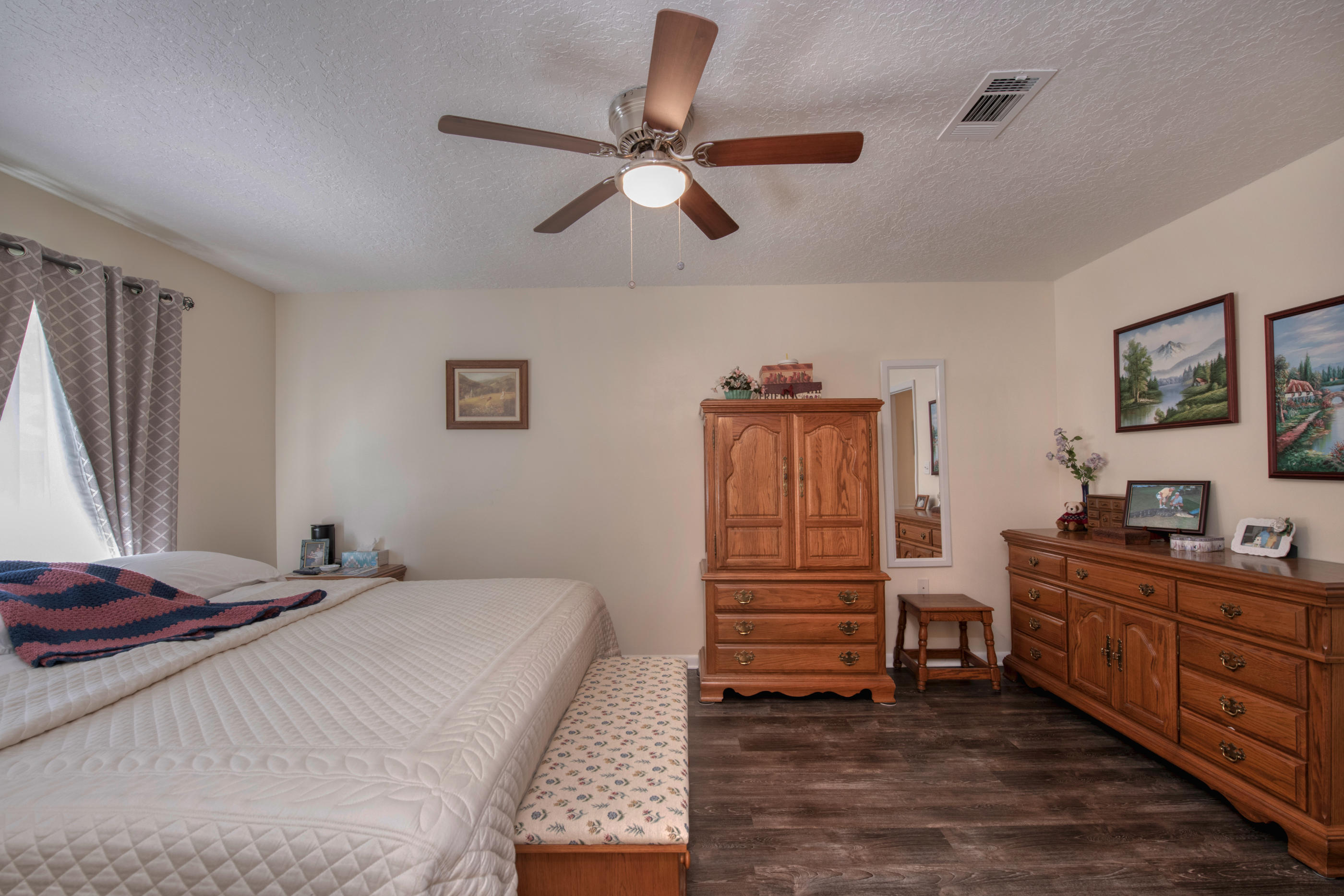 CHATEAU PRES DE LA MER - Residential