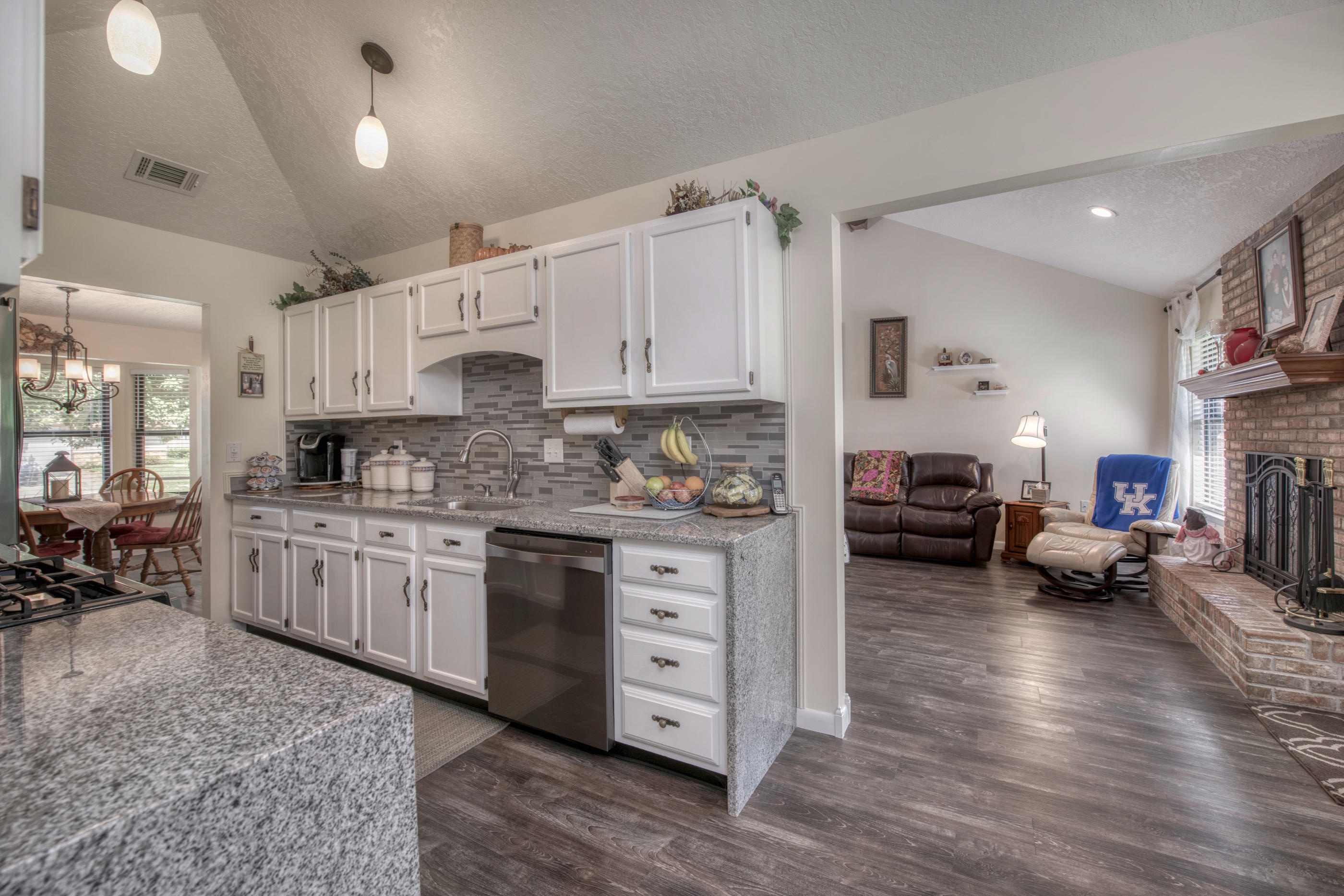 CHATEAU PRES DE LA MER - Residential