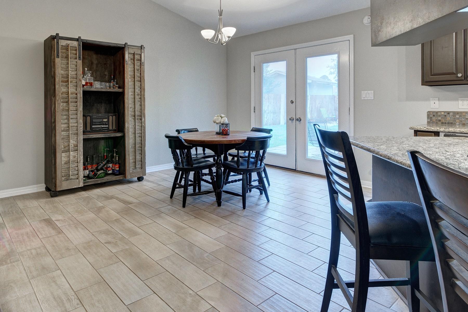 SANTA ROSA SHORES 5TH ADDN - Residential