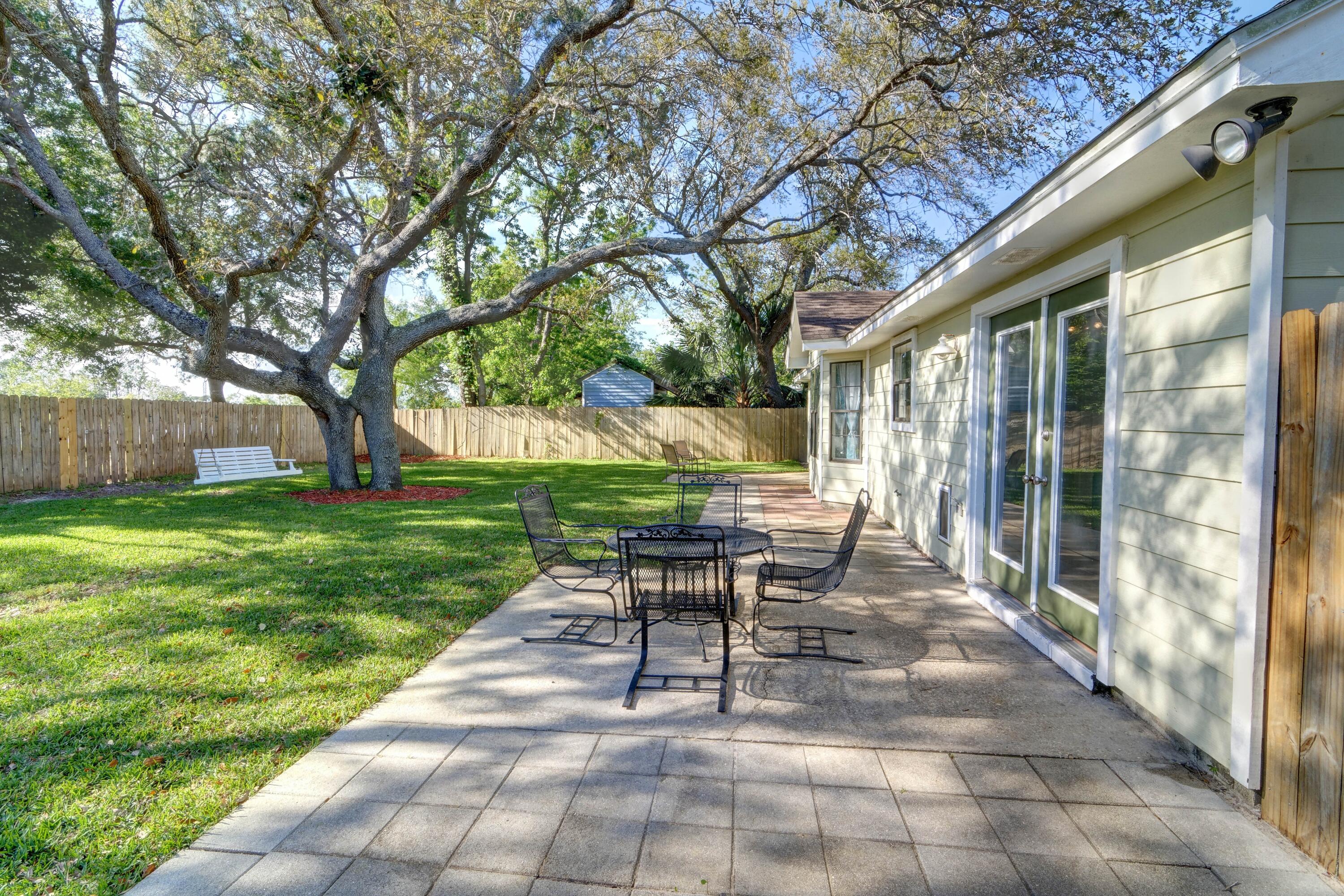 SANTA ROSA SHORES 5TH ADDN - Residential