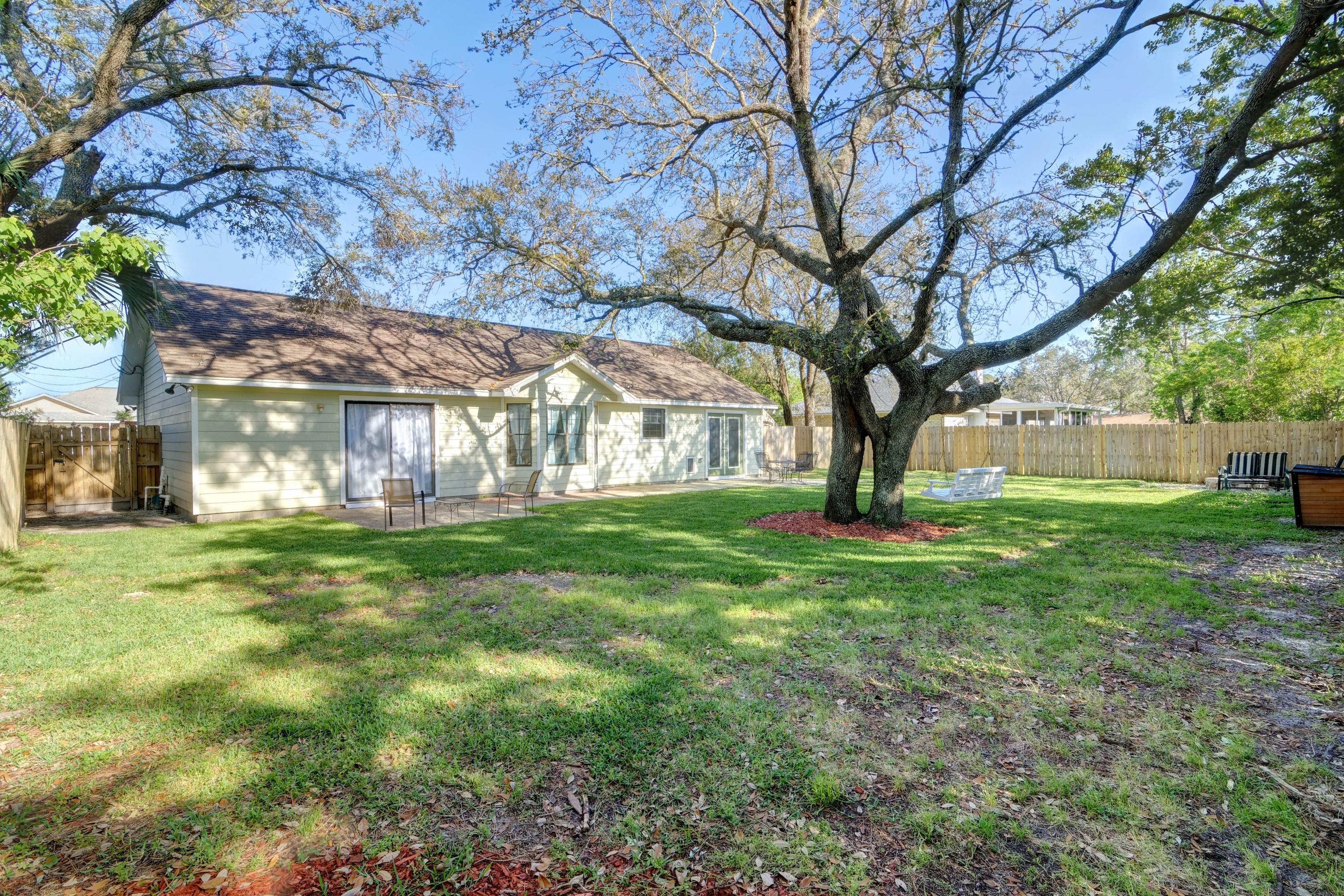 SANTA ROSA SHORES 5TH ADDN - Residential