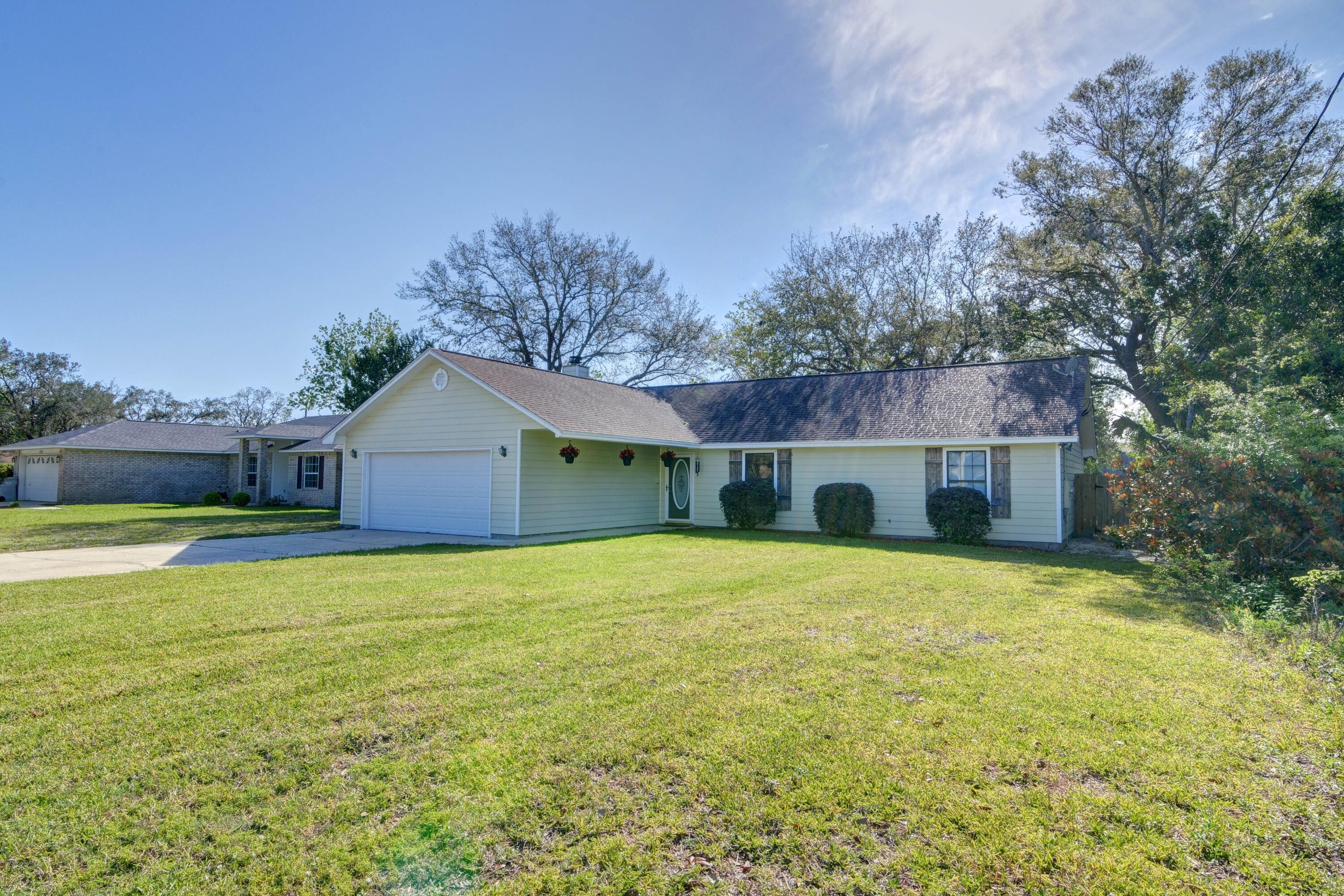 SANTA ROSA SHORES 5TH ADDN - Residential