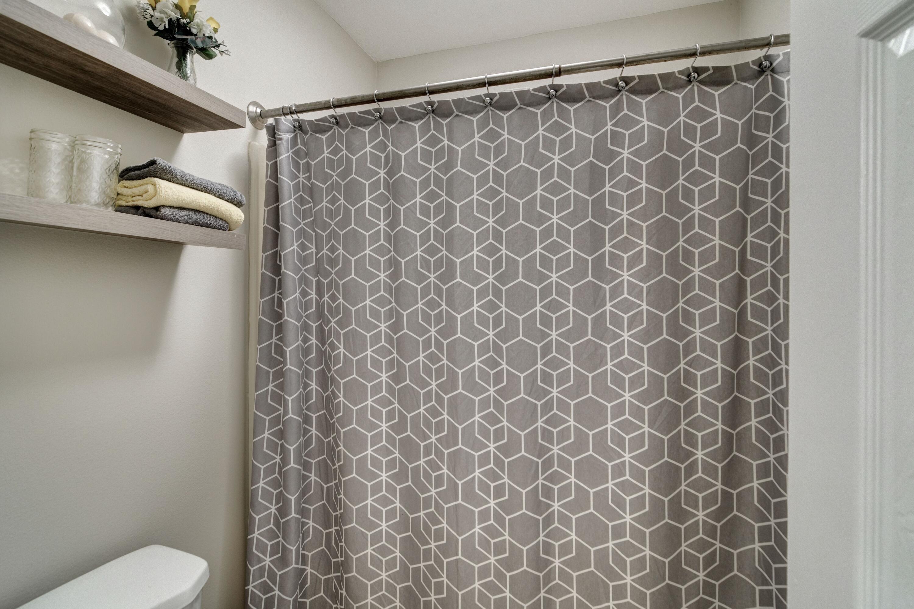 SANTA ROSA SHORES 5TH ADDN - Residential