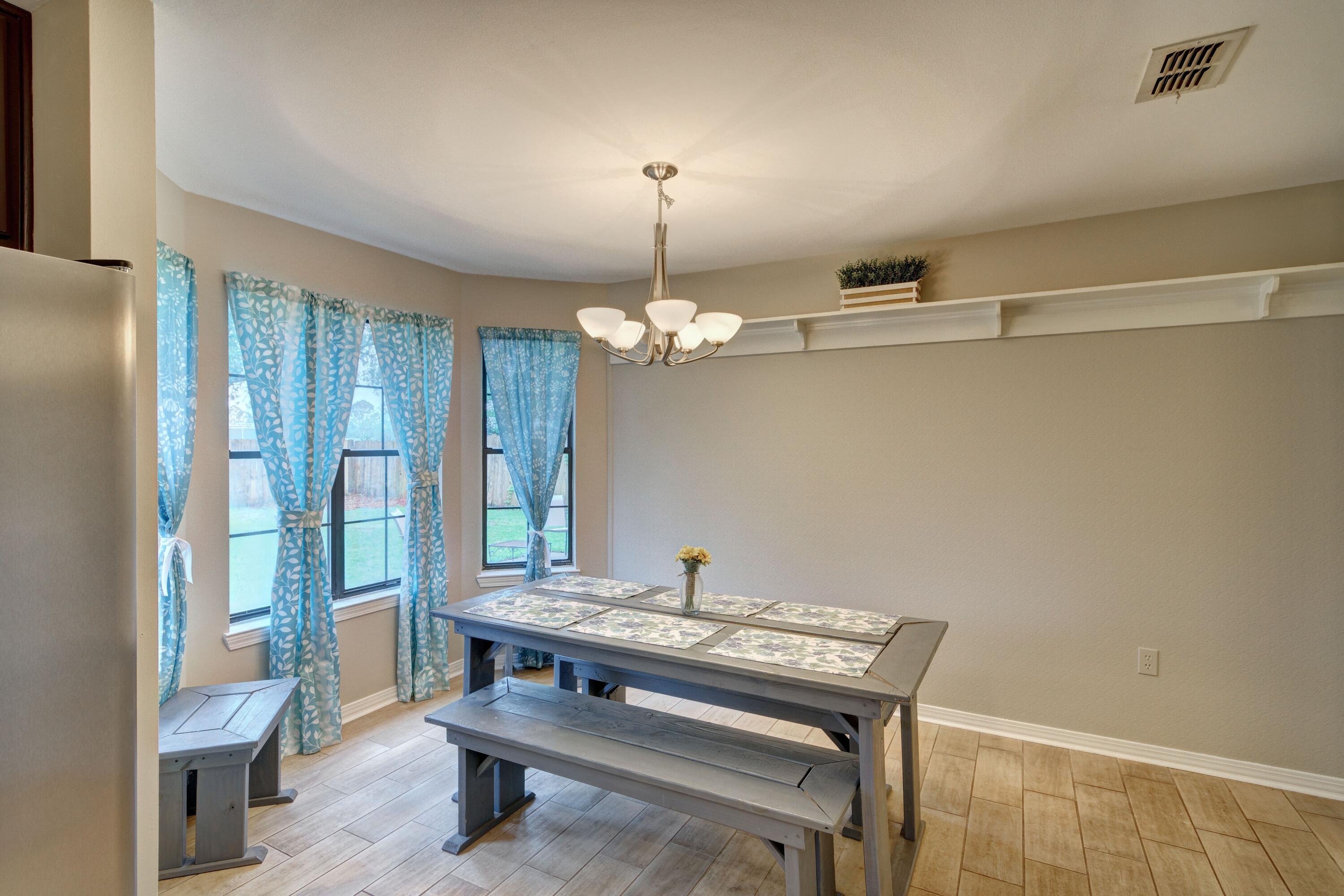 SANTA ROSA SHORES 5TH ADDN - Residential