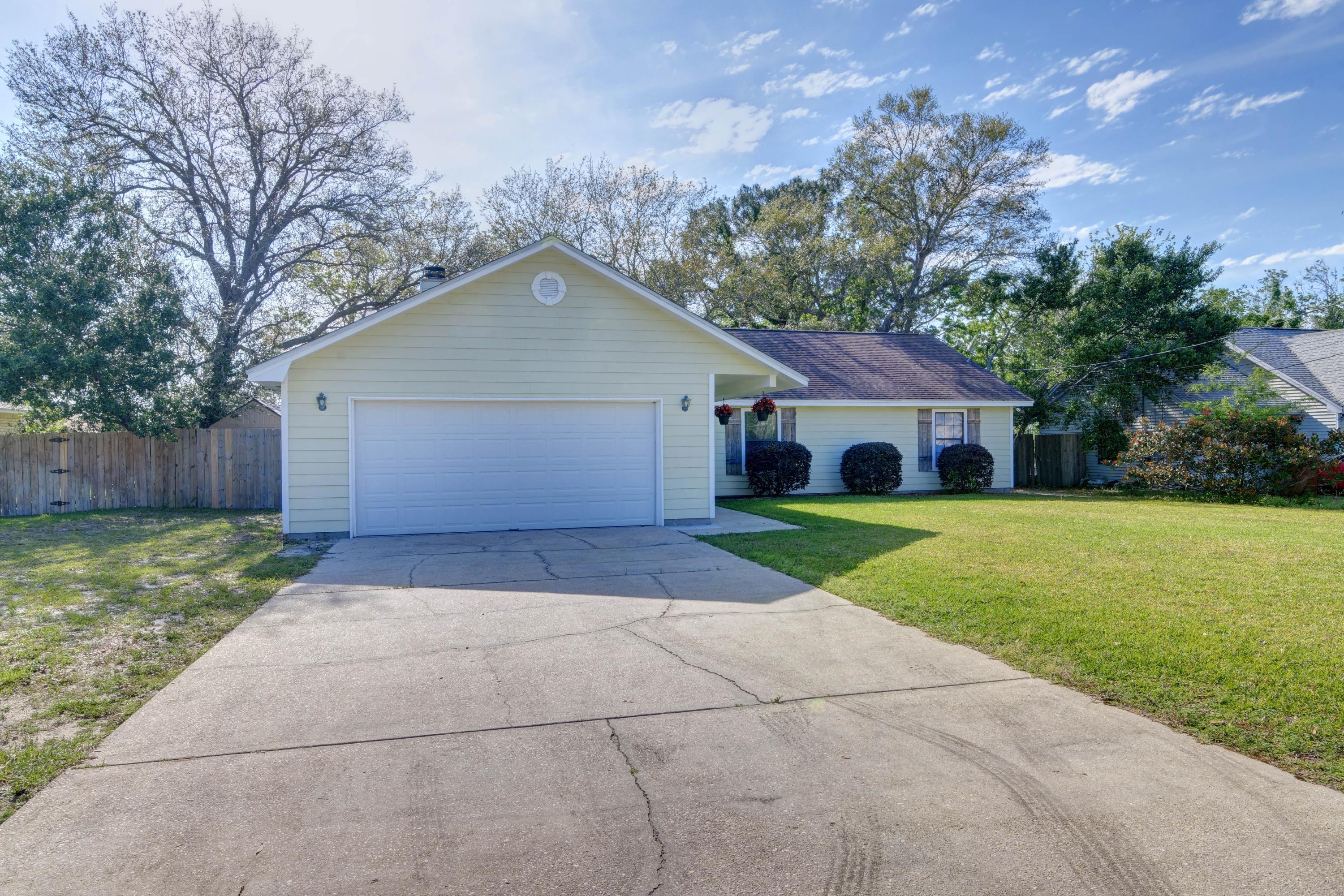 SANTA ROSA SHORES 5TH ADDN - Residential