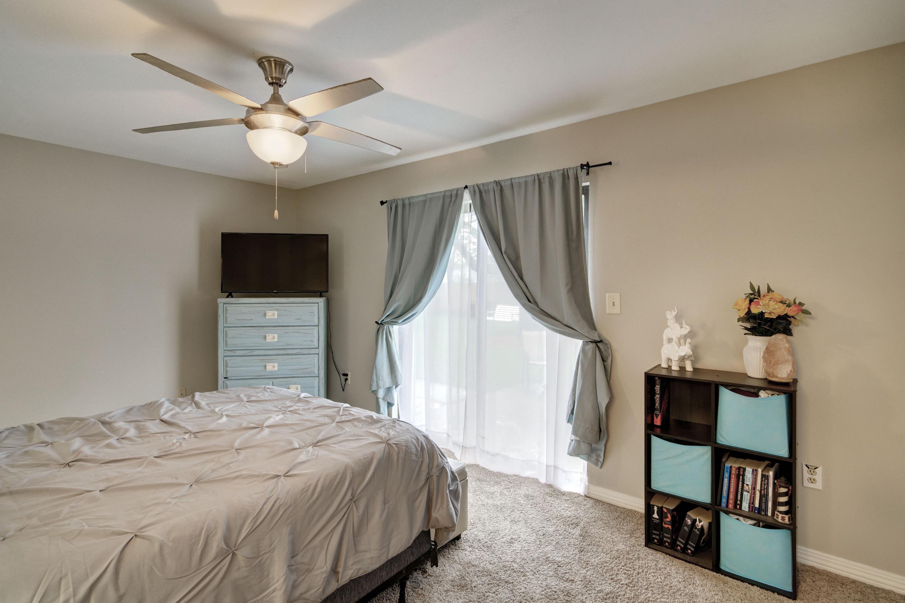 SANTA ROSA SHORES 5TH ADDN - Residential