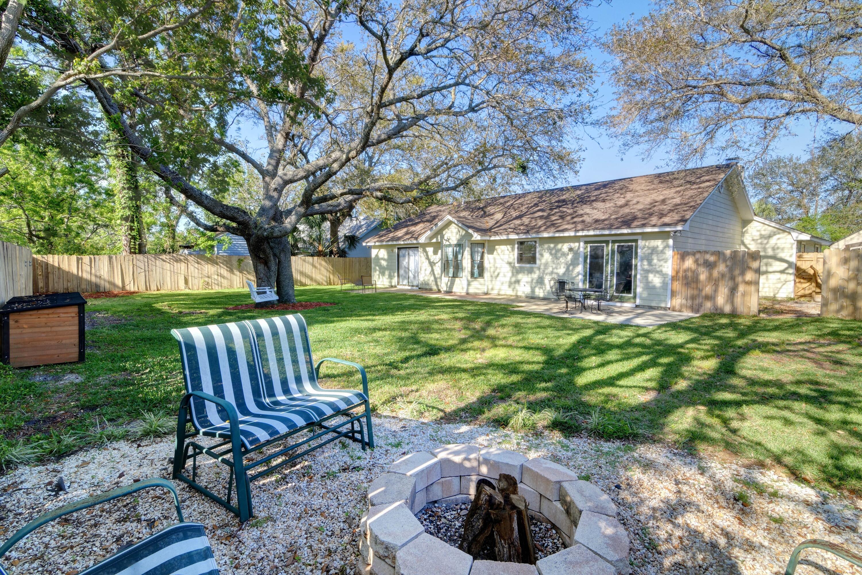 SANTA ROSA SHORES 5TH ADDN - Residential