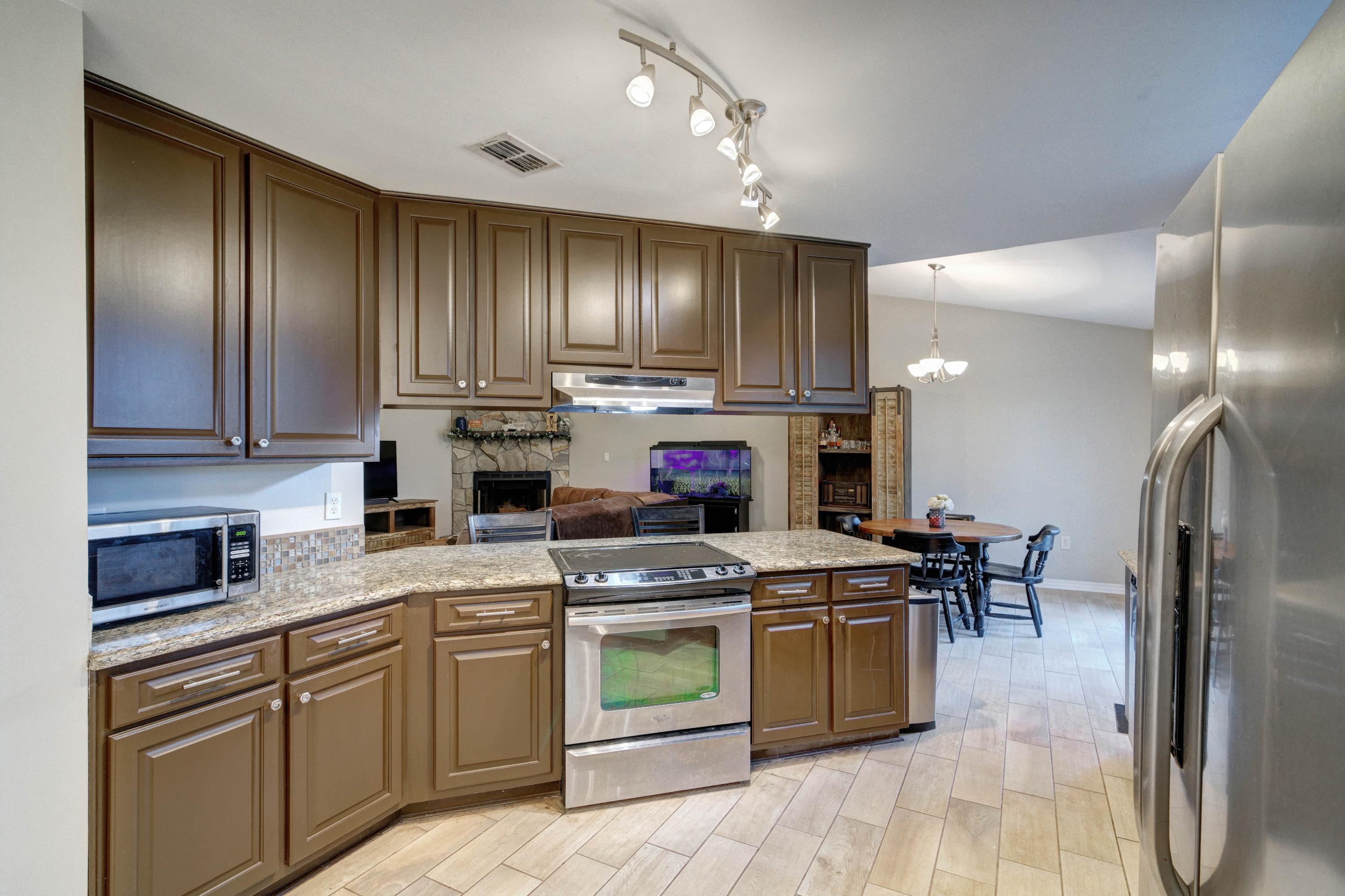 SANTA ROSA SHORES 5TH ADDN - Residential