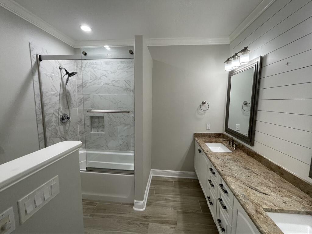 BAYWINDS GOLF ESTATES PH 3 - Residential Lease