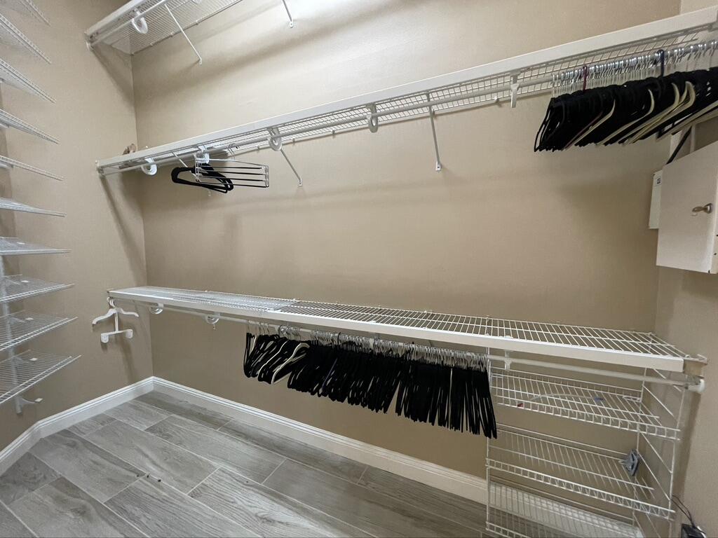 BAYWINDS GOLF ESTATES PH 3 - Residential Lease