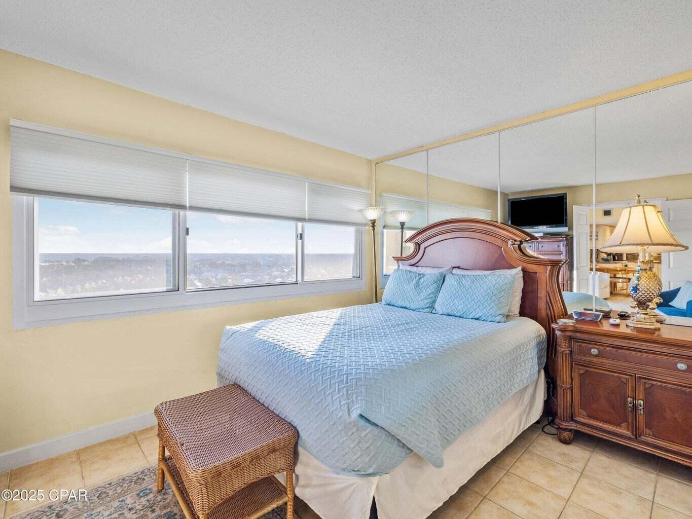PINNACLE PORT - Residential