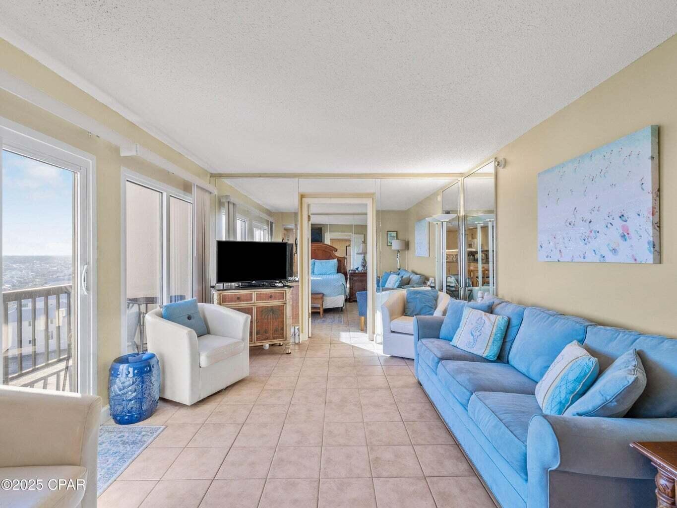 PINNACLE PORT - Residential