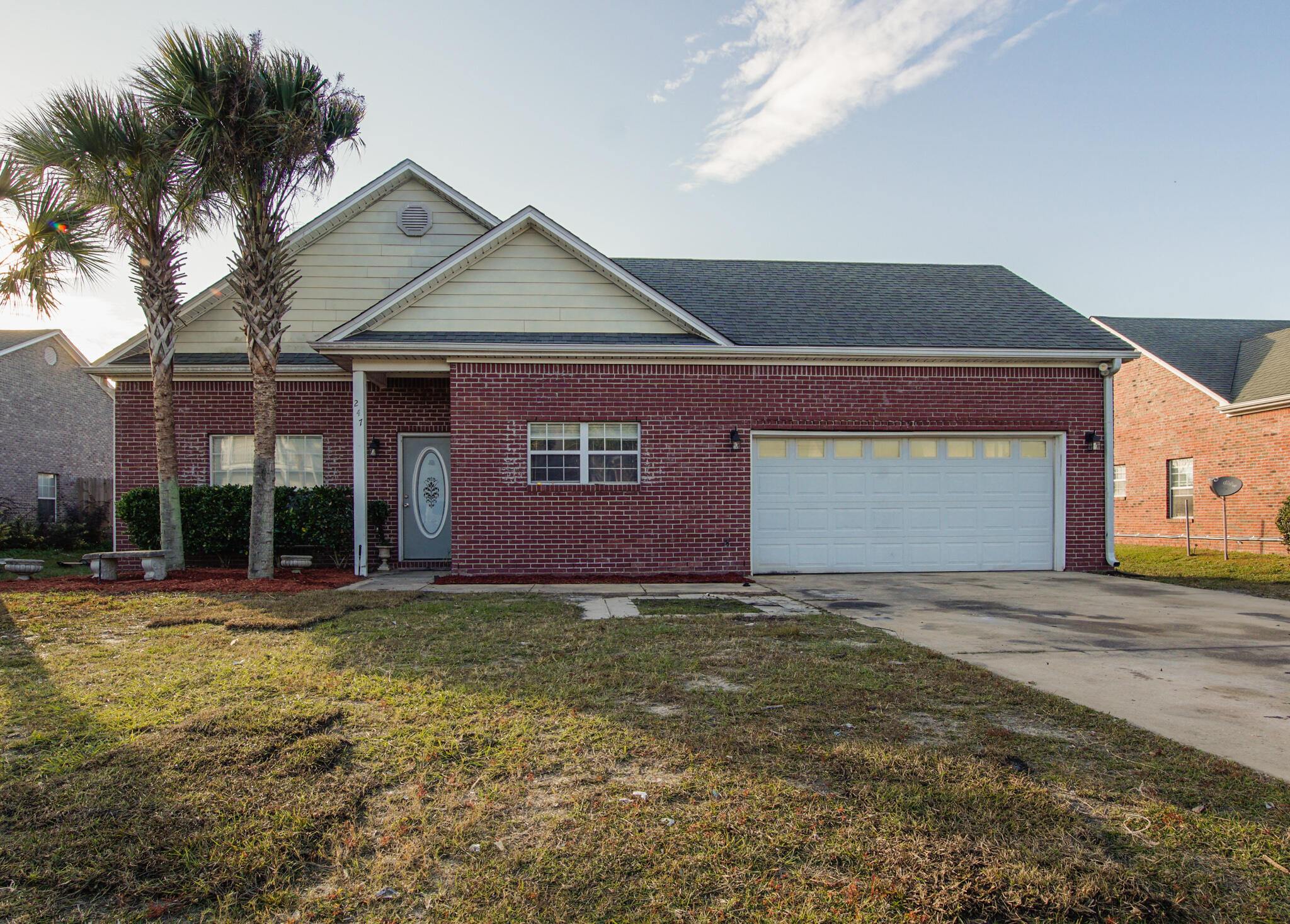 BRANDON OAKS - Residential