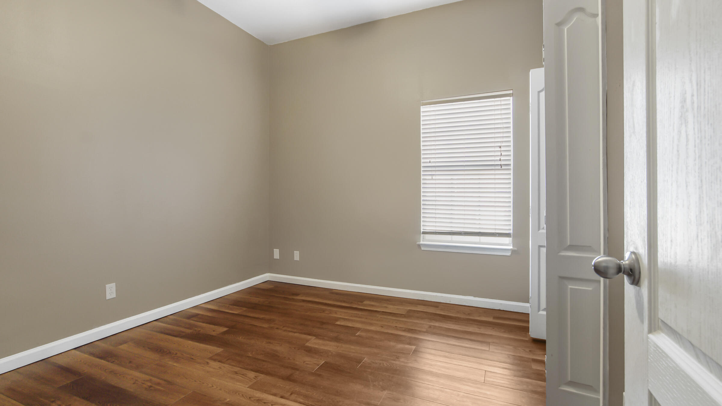 BRANDON OAKS - Residential