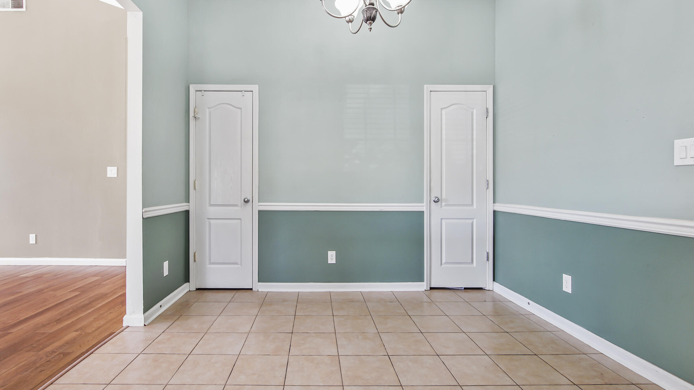 BRANDON OAKS - Residential