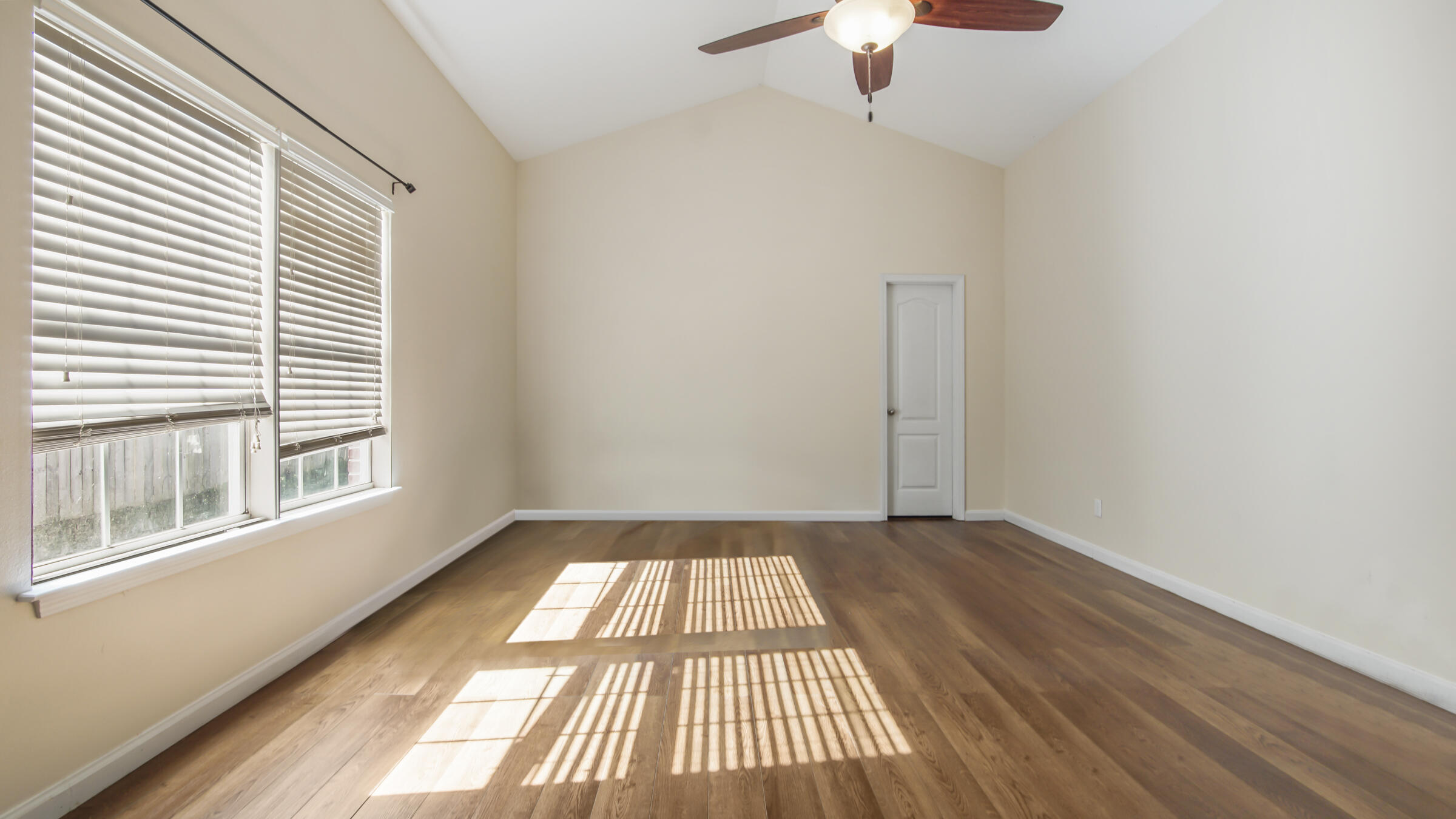 BRANDON OAKS - Residential