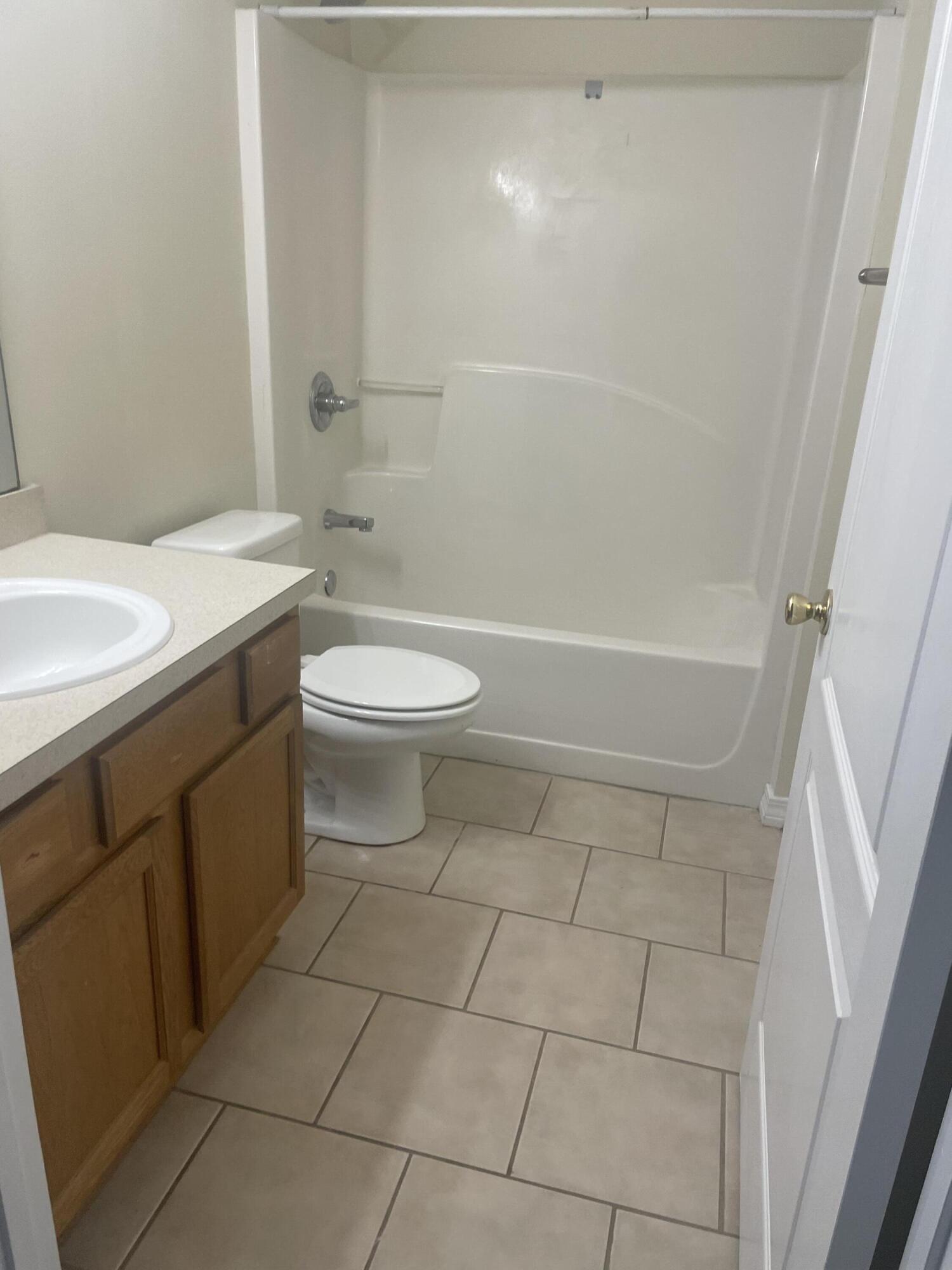 VILLA TASSO TOWN OF - Residential Lease