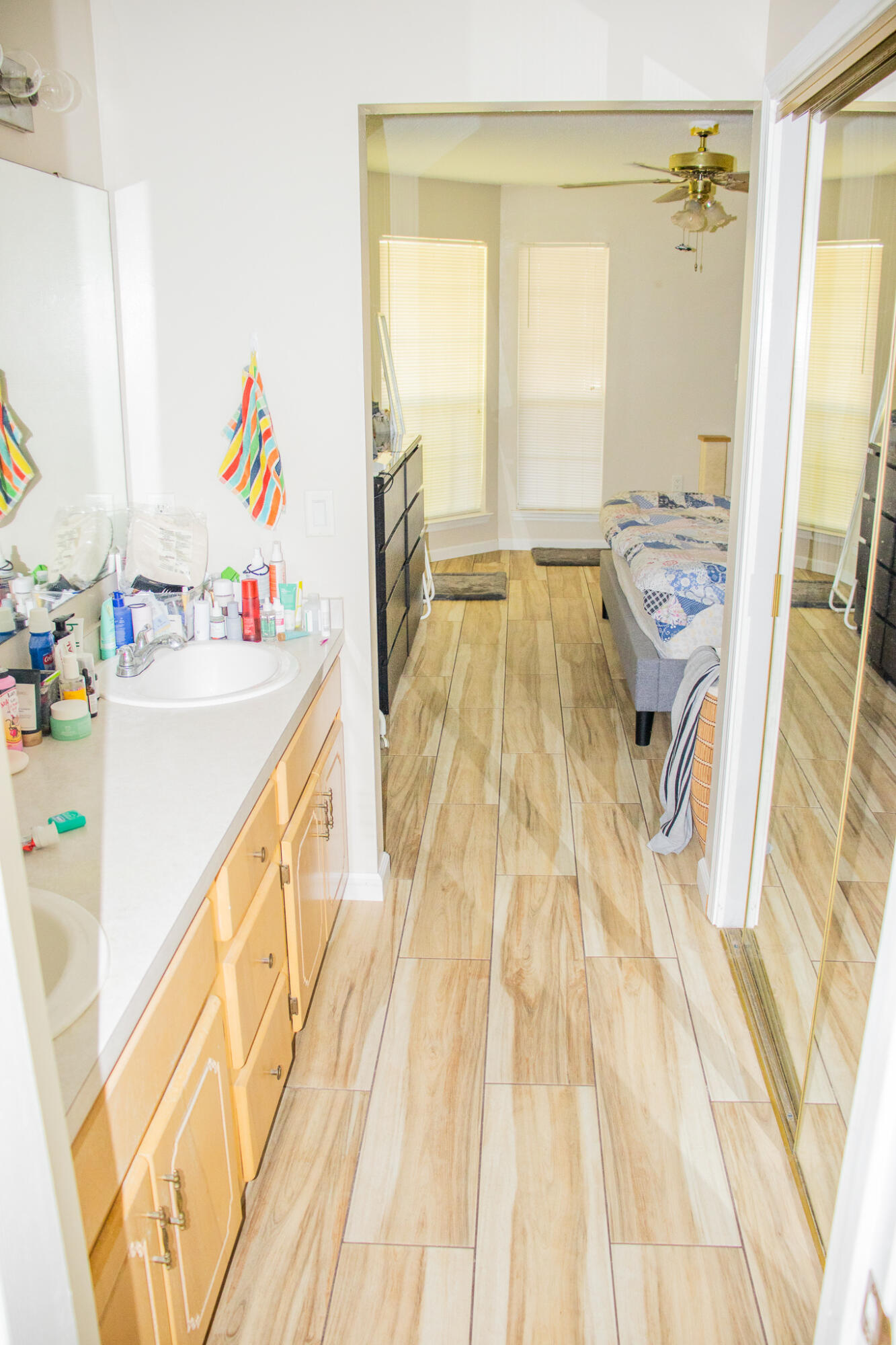 EMERALD GARDENS N 1ST ADD LOT 11 - Residential