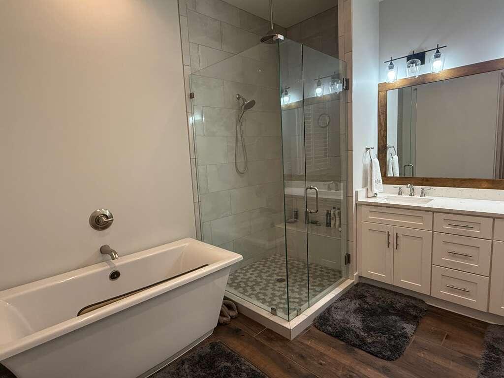 DEER MOSS CREEK - Residential Lease