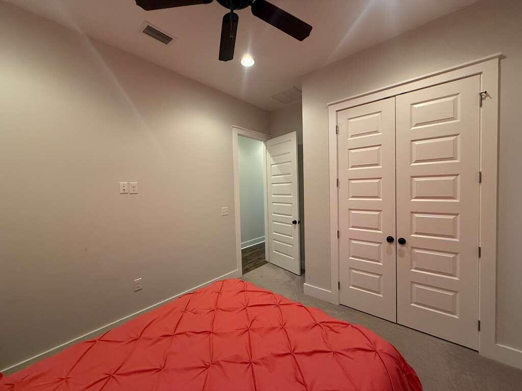 DEER MOSS CREEK - Residential Lease