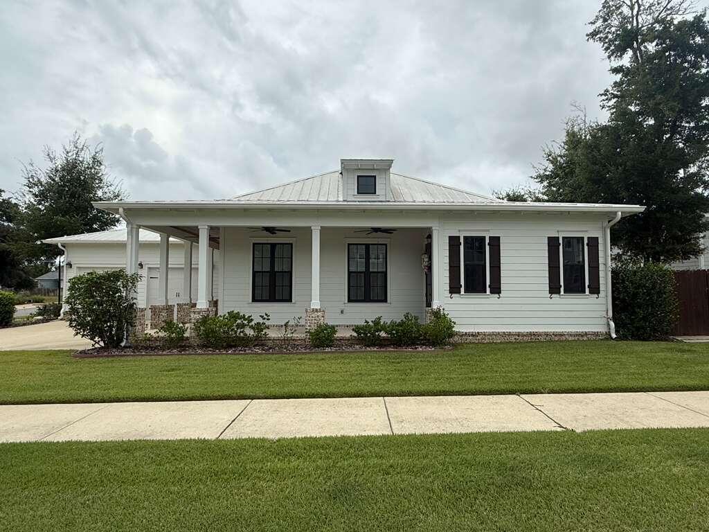 DEER MOSS CREEK - Residential Lease