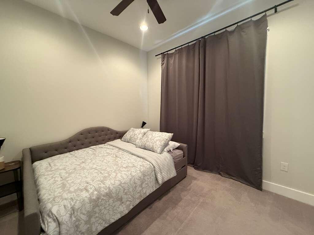 DEER MOSS CREEK - Residential Lease