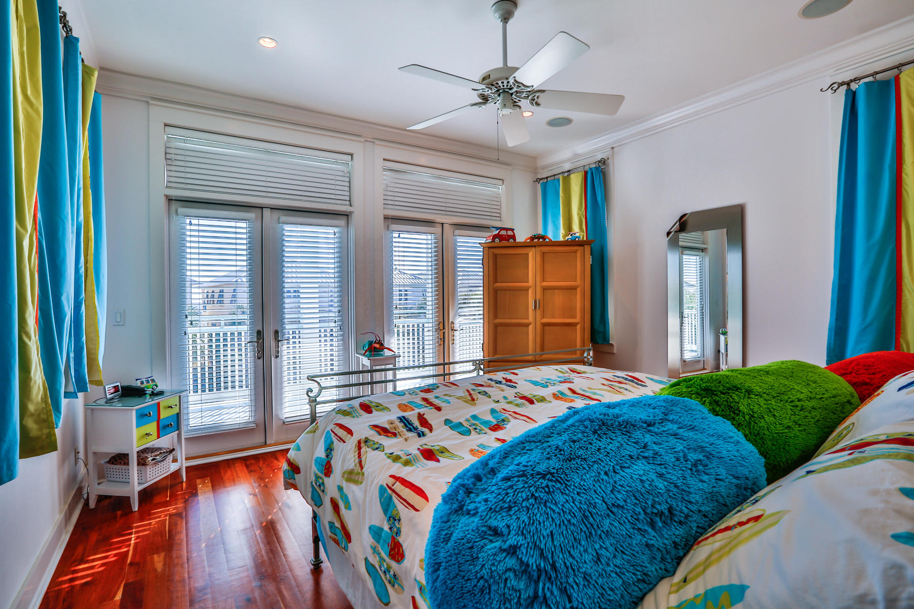 Frangista Beach - Residential