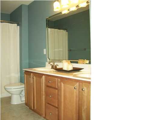 DRIFTWOOD ESTATES - Residential Lease